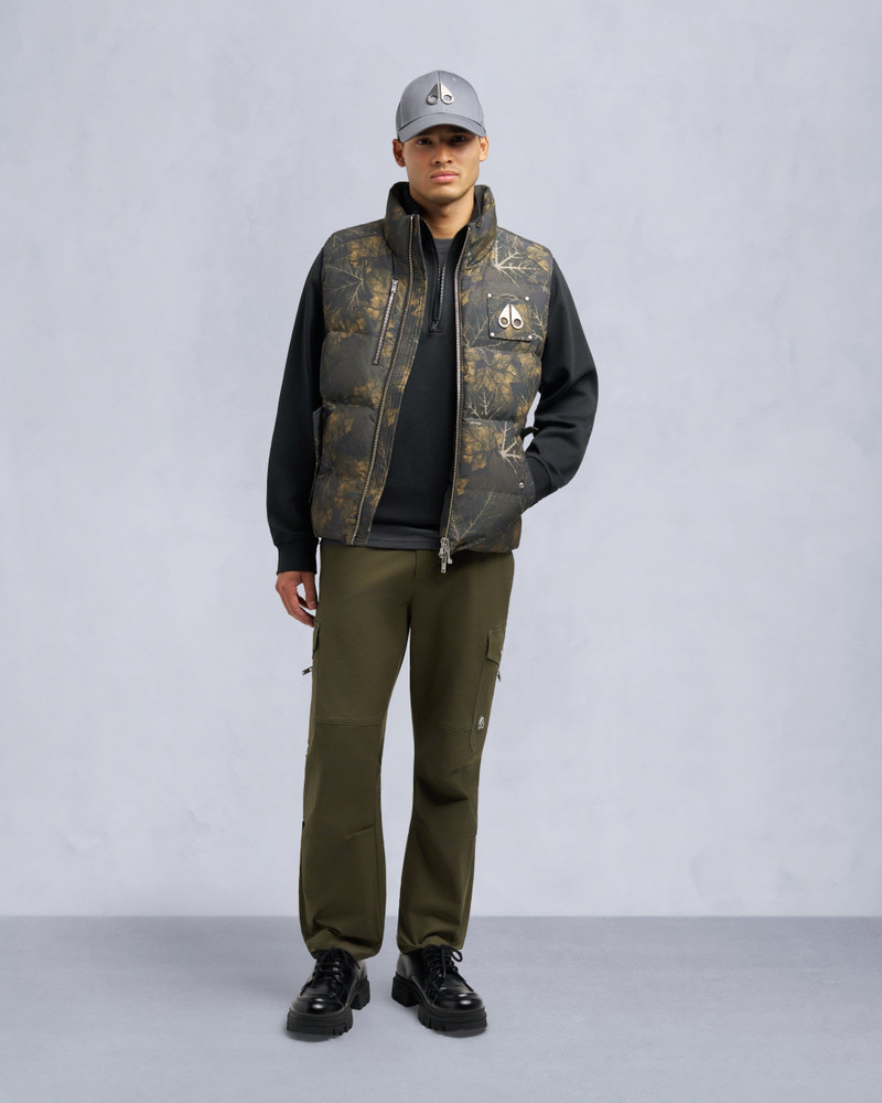 MOOSE KNUCKLES WESTMOUNT CAMO VEST outlook