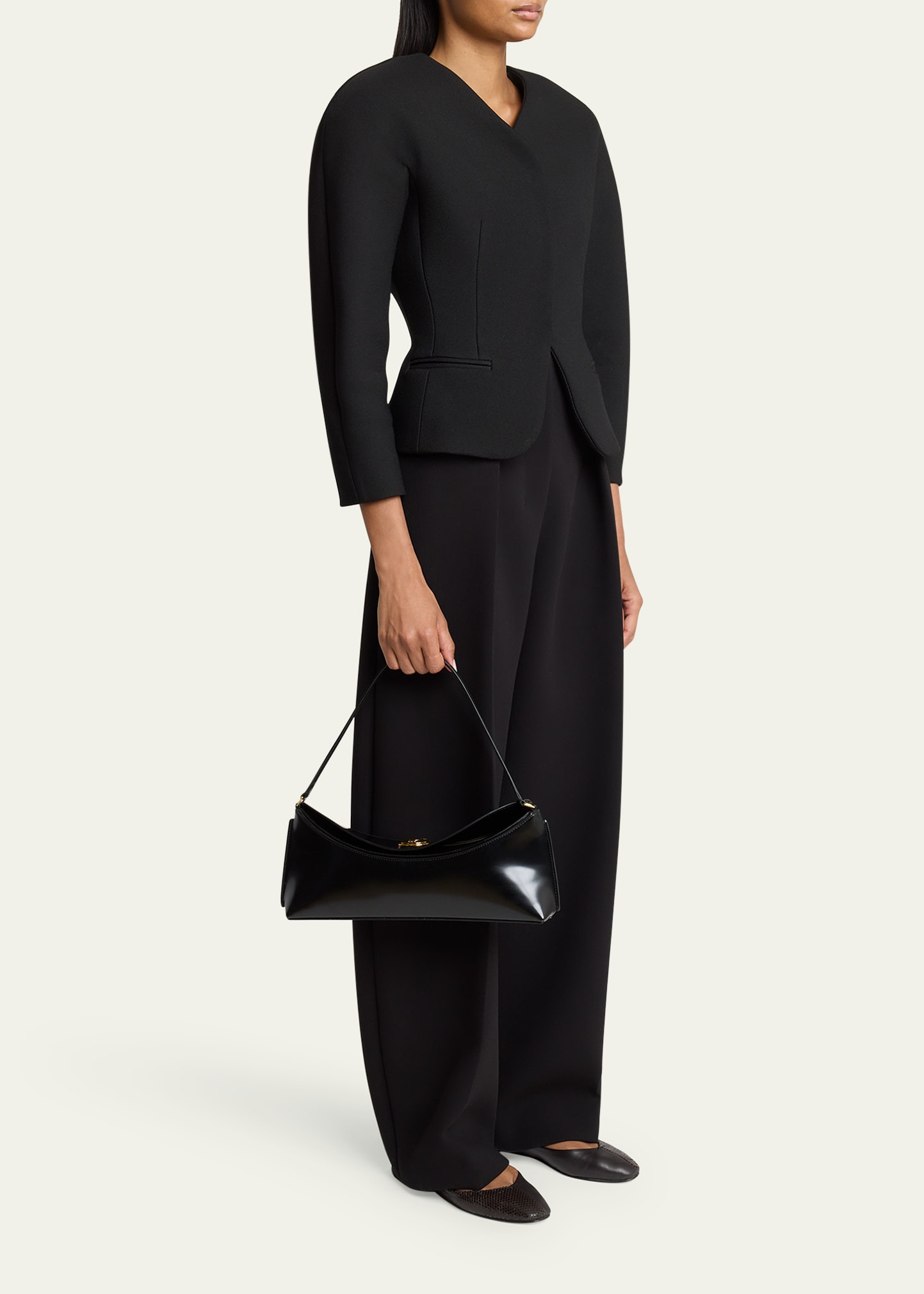 Le Calisso Patent Leather Shoulder Bag - 6