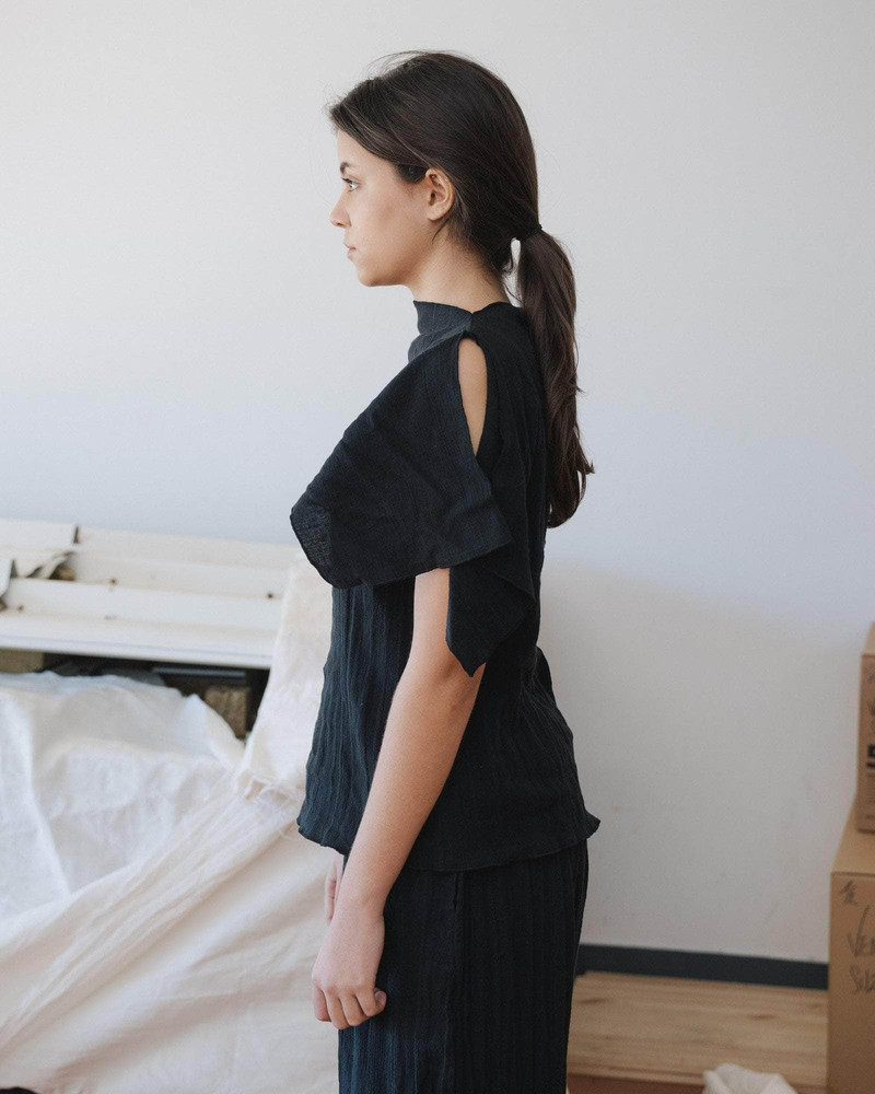 Folio Top - Crinkle Linen 3