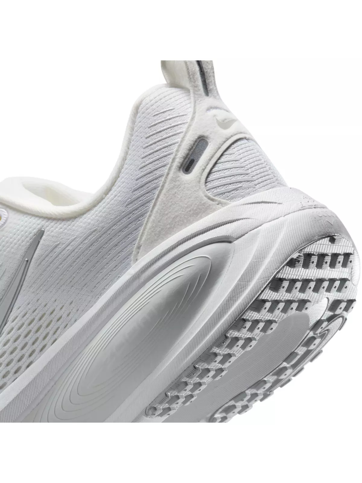 Vomero 18 "White/Metallic Silver/Photon Dust" Women's Shoe - 11