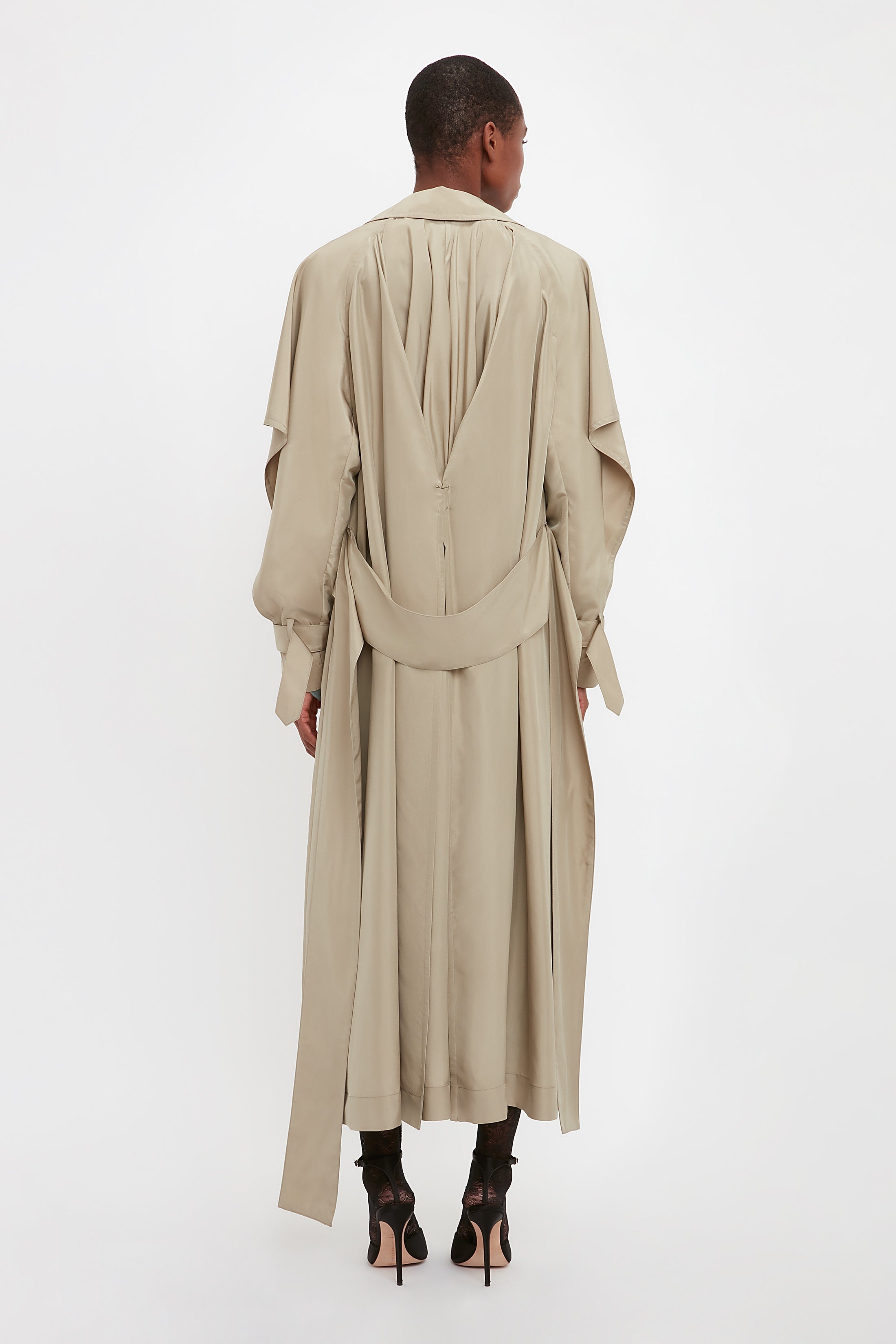 Pleated Back Fluid Trench Coat In Lichen Green - 12