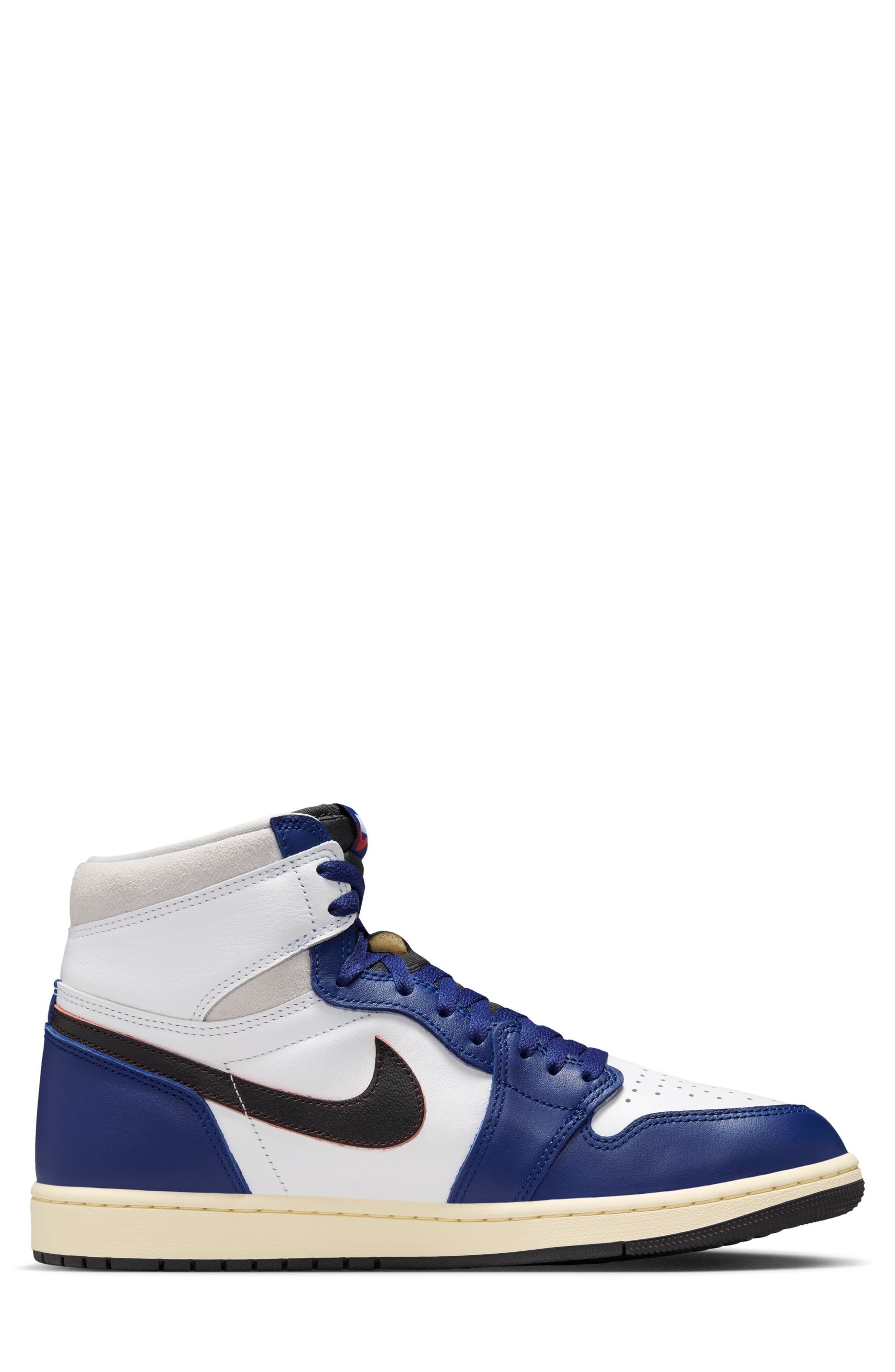 Air Jordan 1 Retro High Top Basketball Sneaker in 100 White/black at Nordstrom - 7