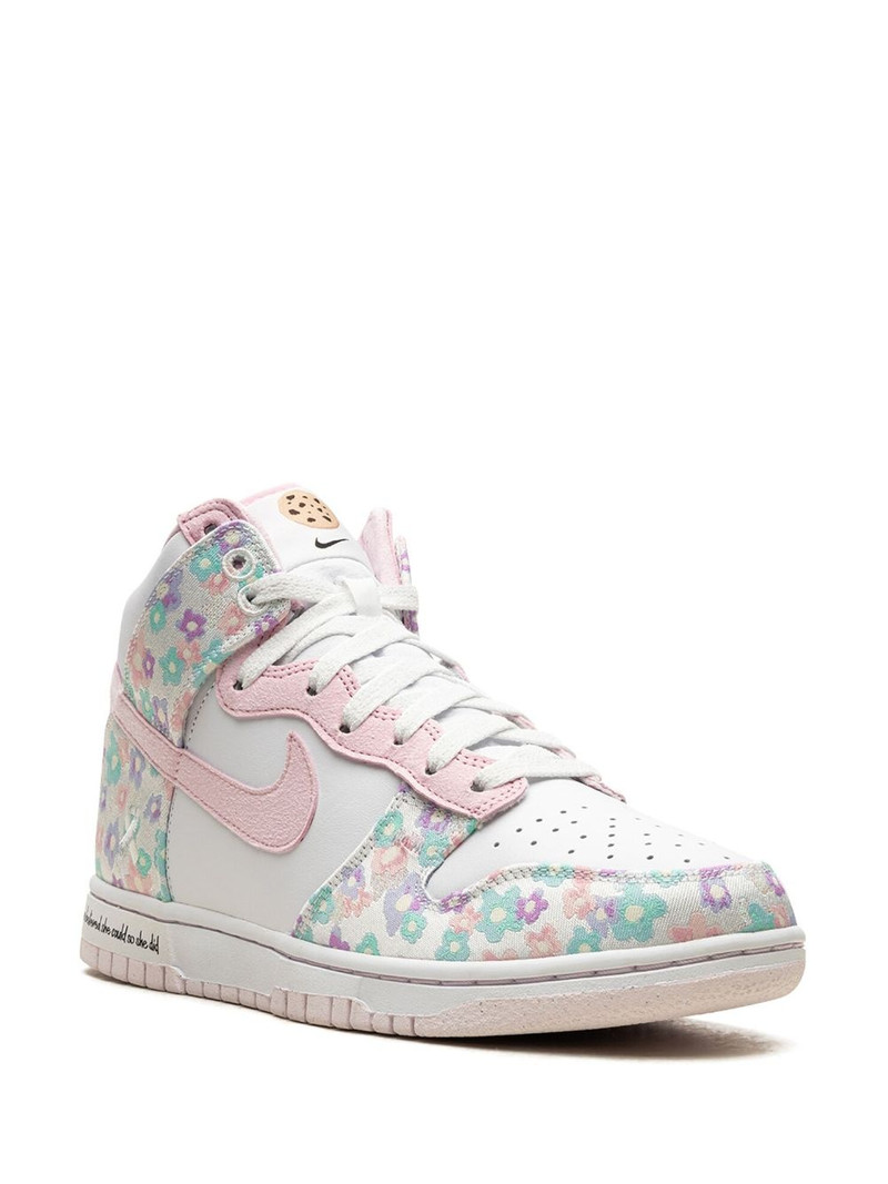 Nike x Doernbecher Dunk High DBXIX "Macey" sneakers outlook