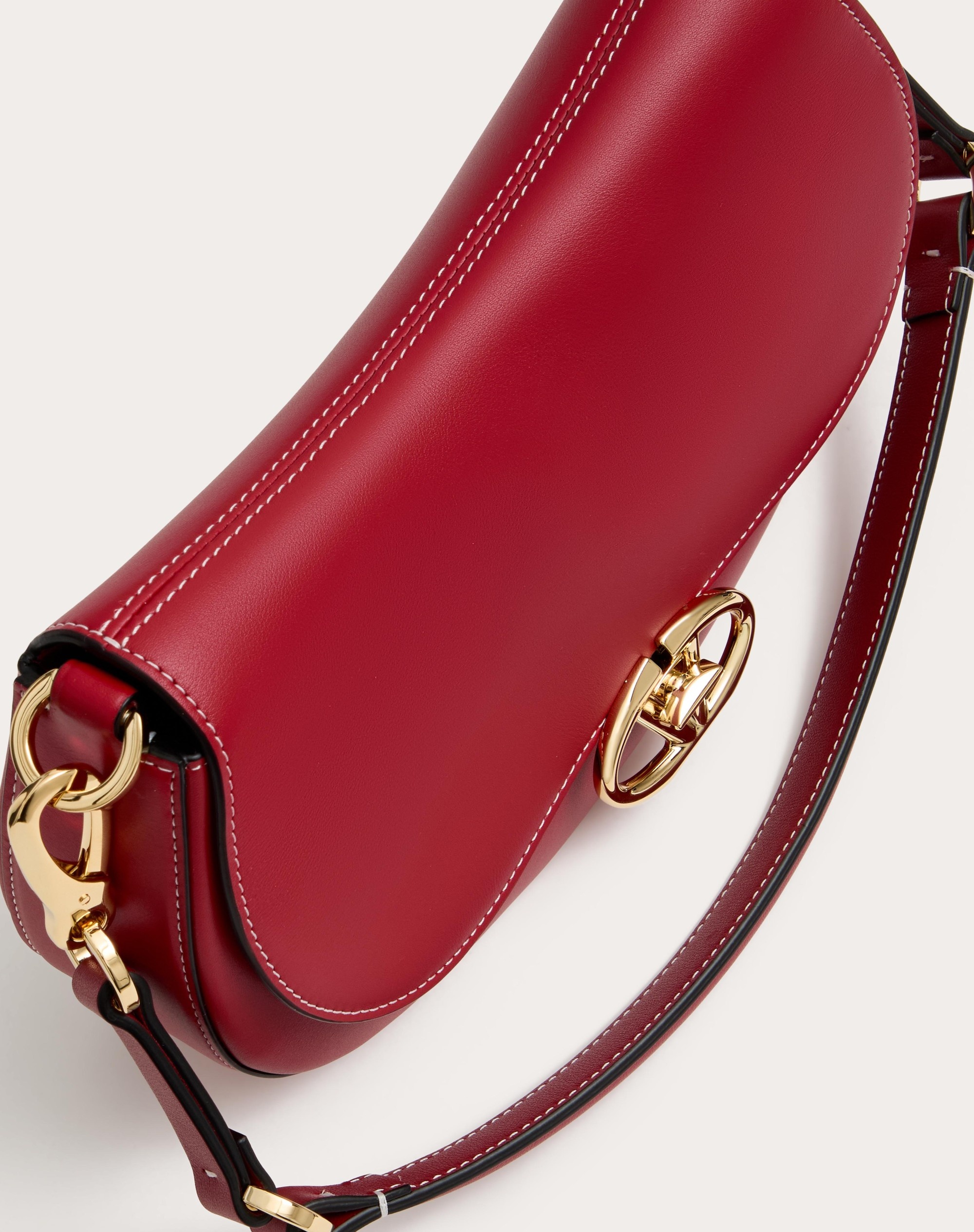 SMALL VALENTINO GARAVANI OHVAL SHOULDER BAG IN NAPPA CALFSKIN - 7