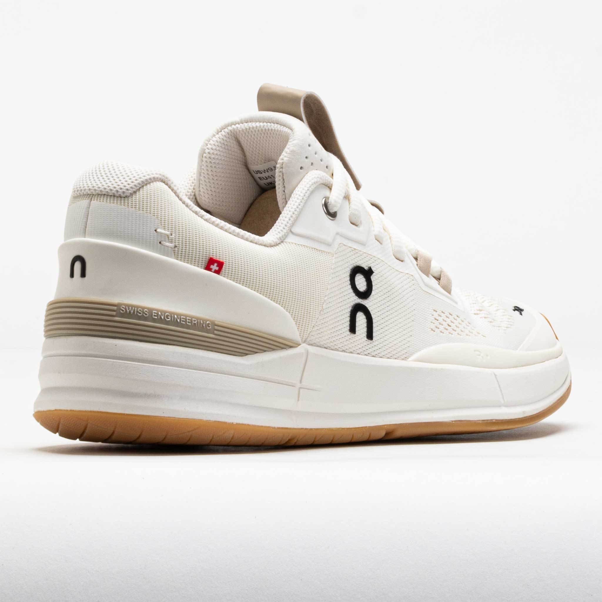 On The Roger Pro Women's Ivory/Ivory - 6