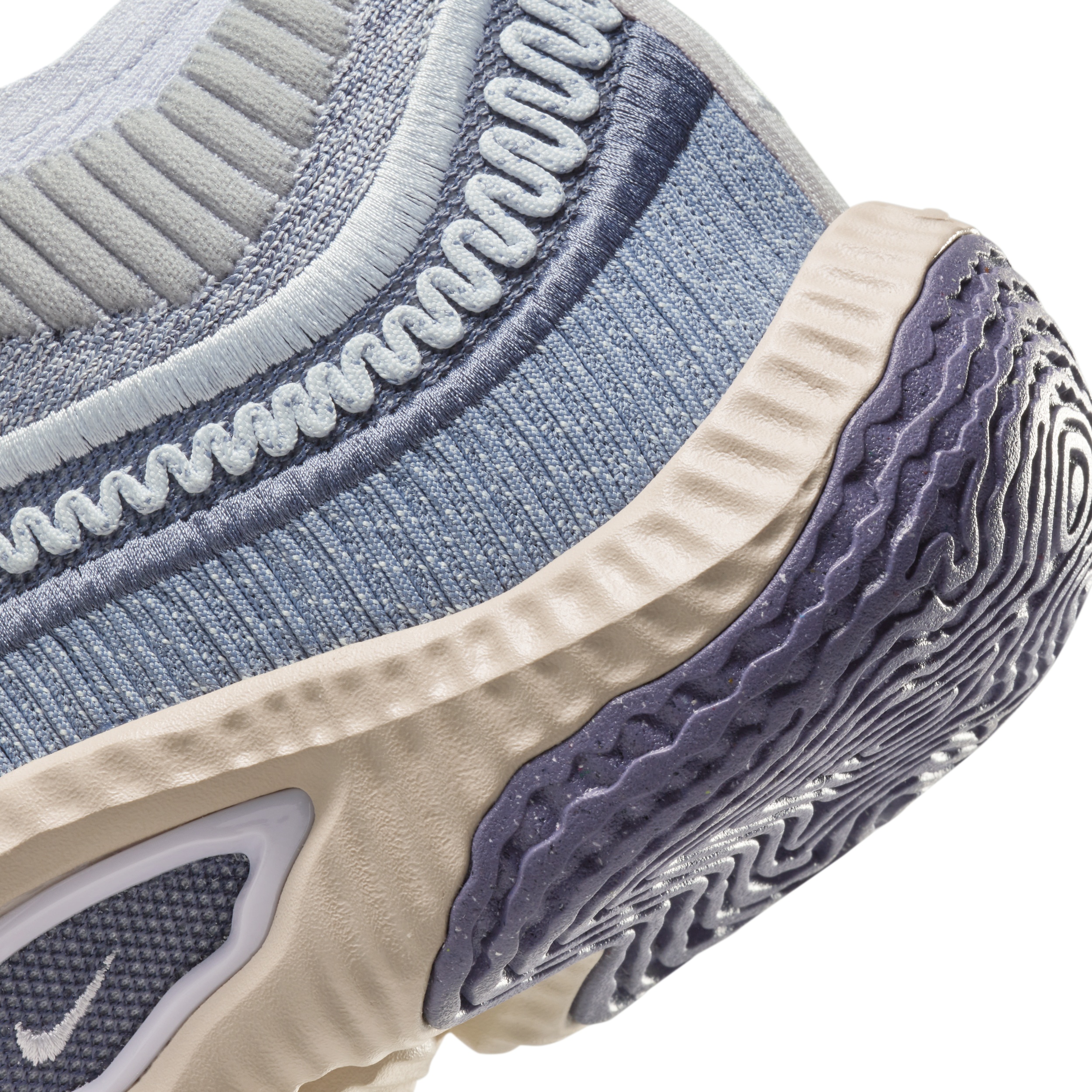 Nike Women's Cosmic Unity 3 Basketball Shoes - 8