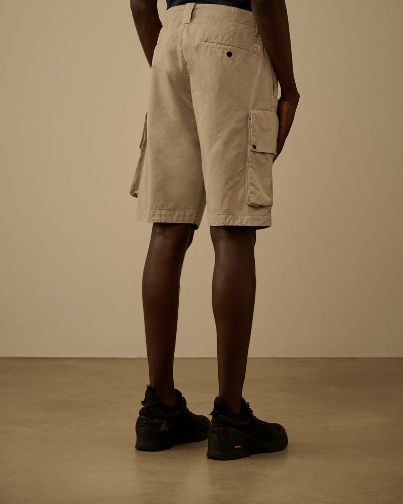 Cotton Gabardine Lens Cargo Shorts 4