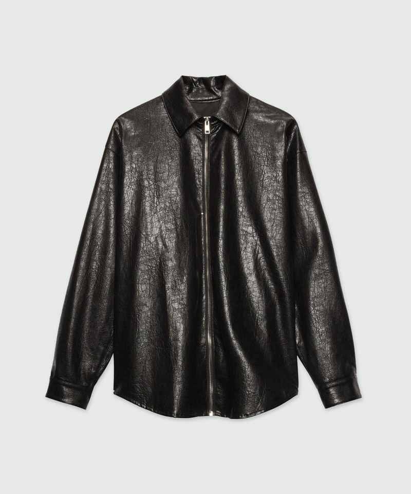 Black shirt in faux leather with a crackle effect 1
