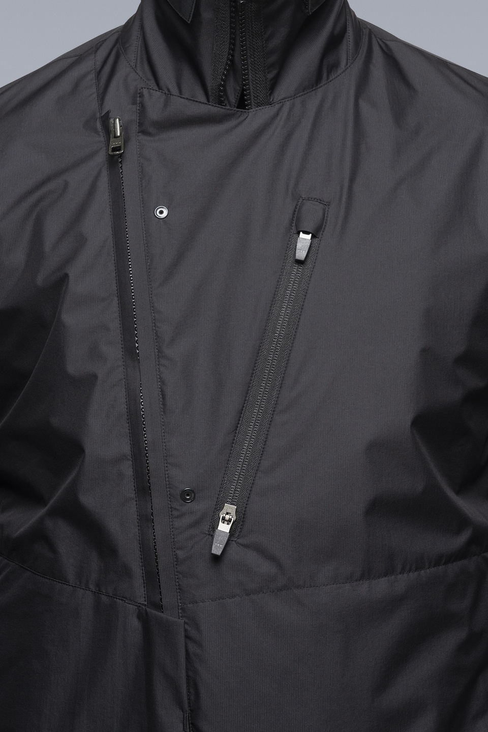 J68-WS 2L Gore-Tex Infinium™ Windstopper® Rider Jacket Black - 19