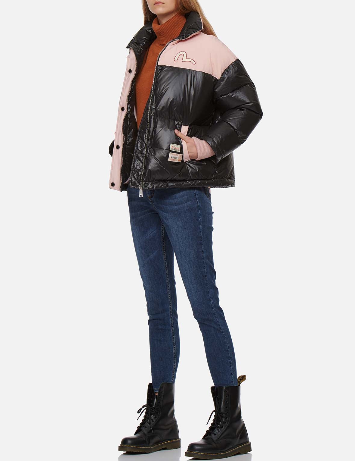 Kamon Embroidered Color Blocking Down Jacket - 6