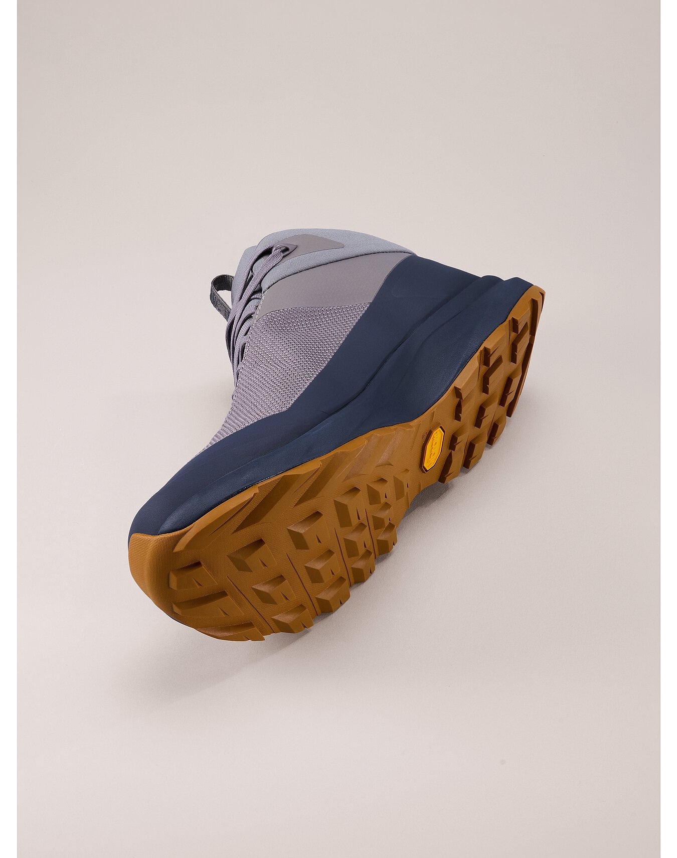 Aerios Mid GTX Shoe - 5