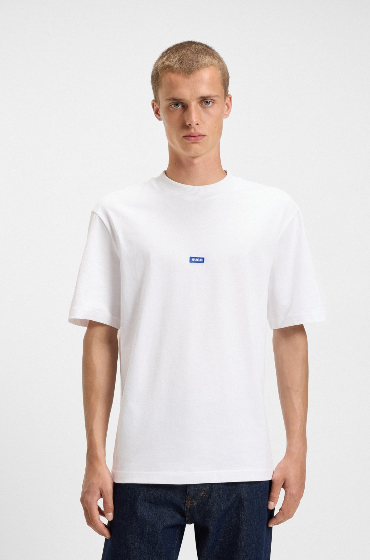 COTTON-JERSEY T-SHIRT WITH BLUE LOGO PATCH - 2