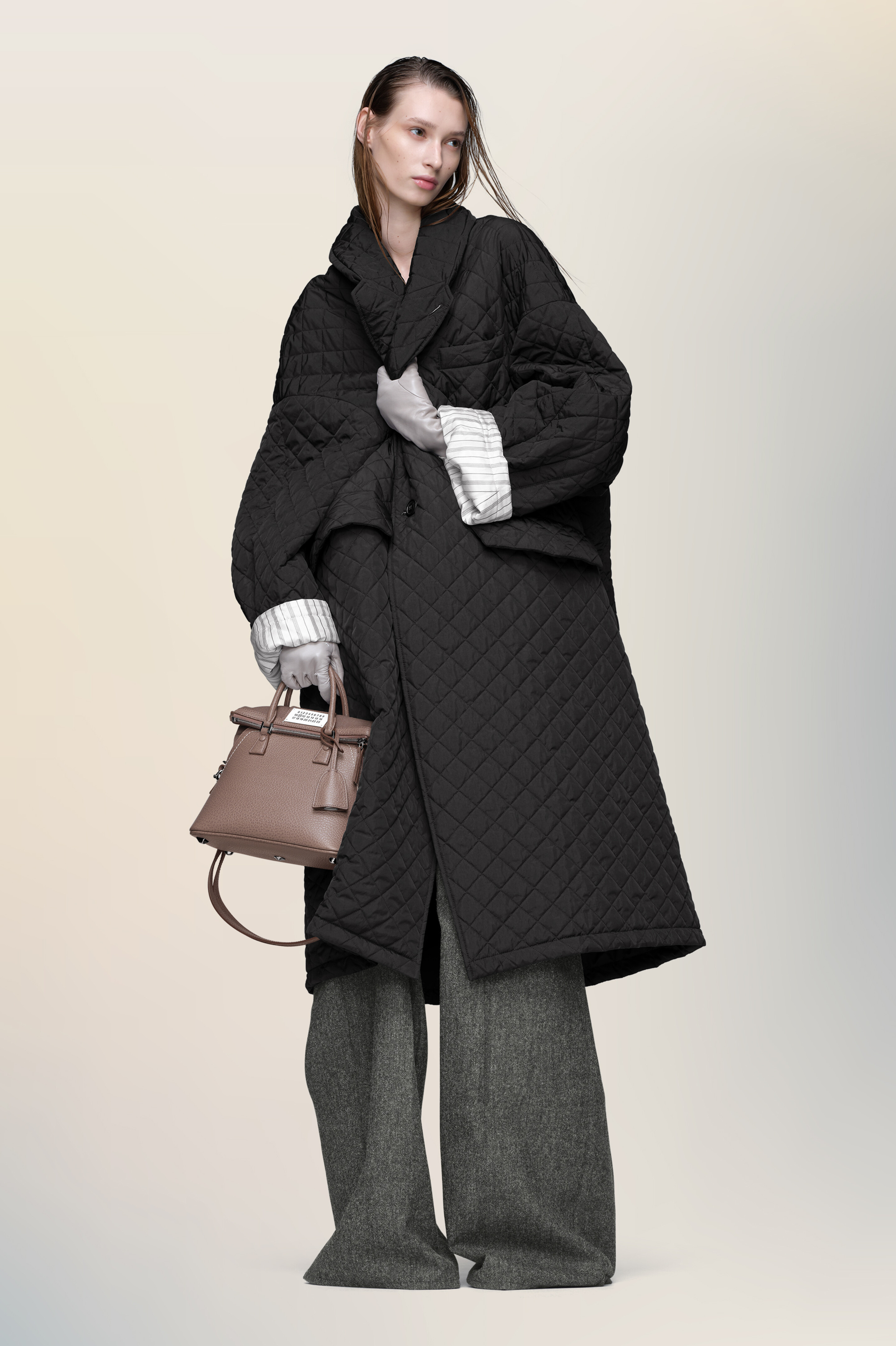 Wide-leg wool trousers - 8