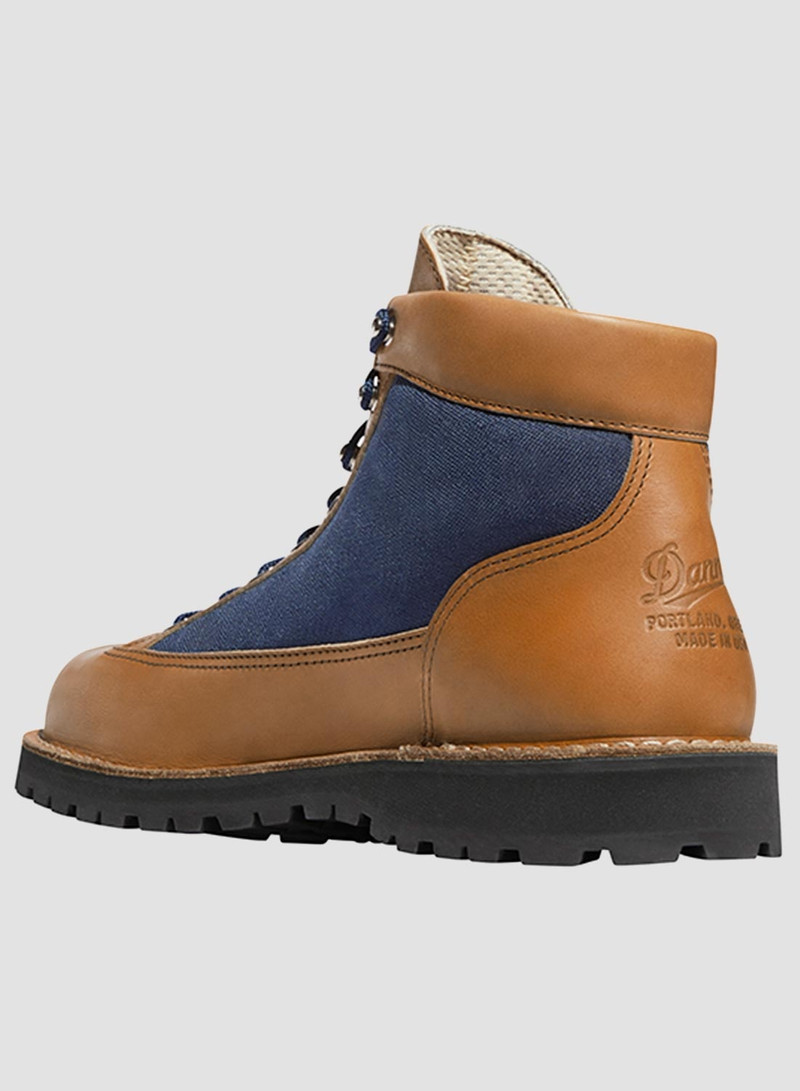 Danner Light in Cascade 3