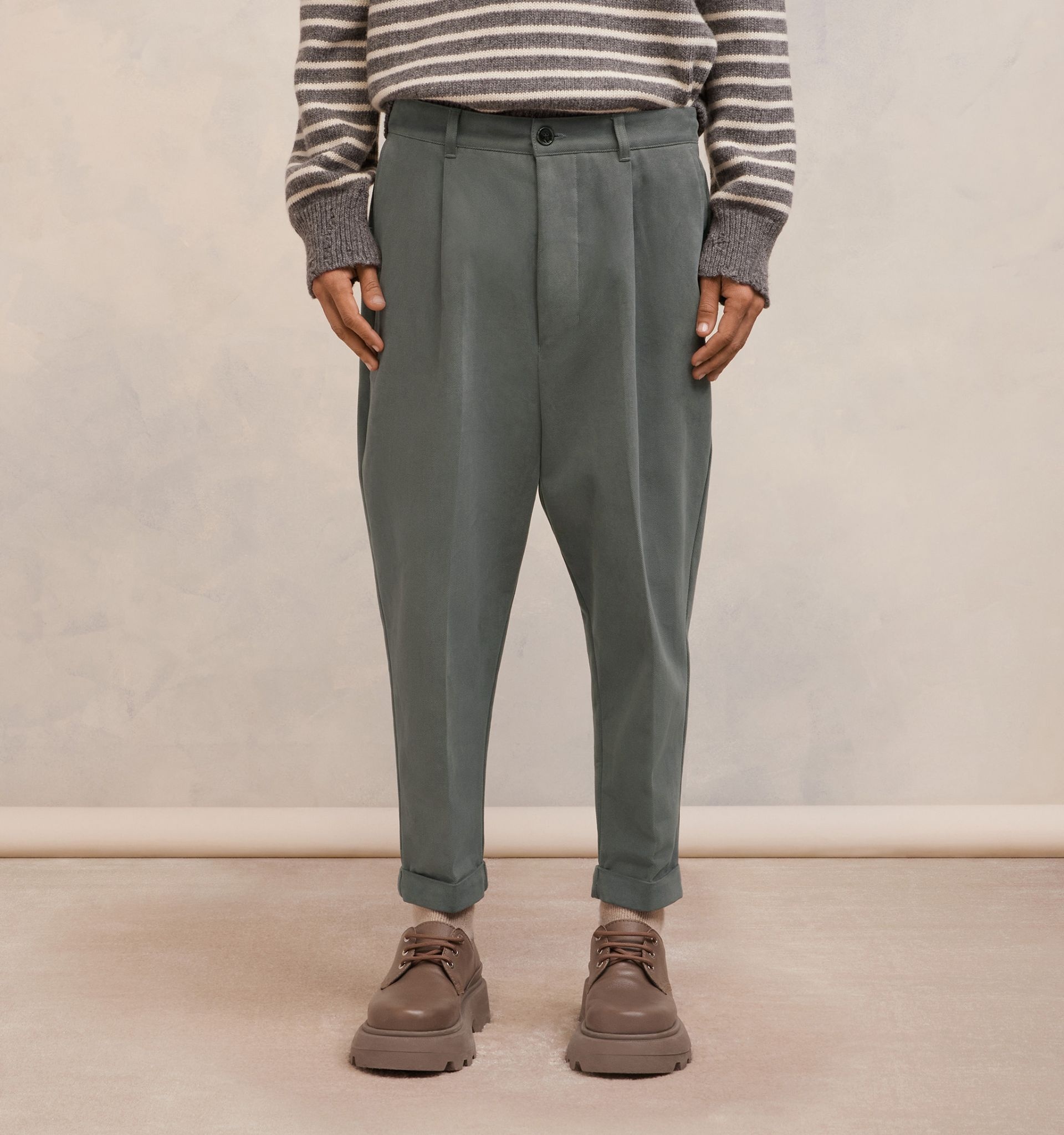 Carrot Oversized Trousers - 6