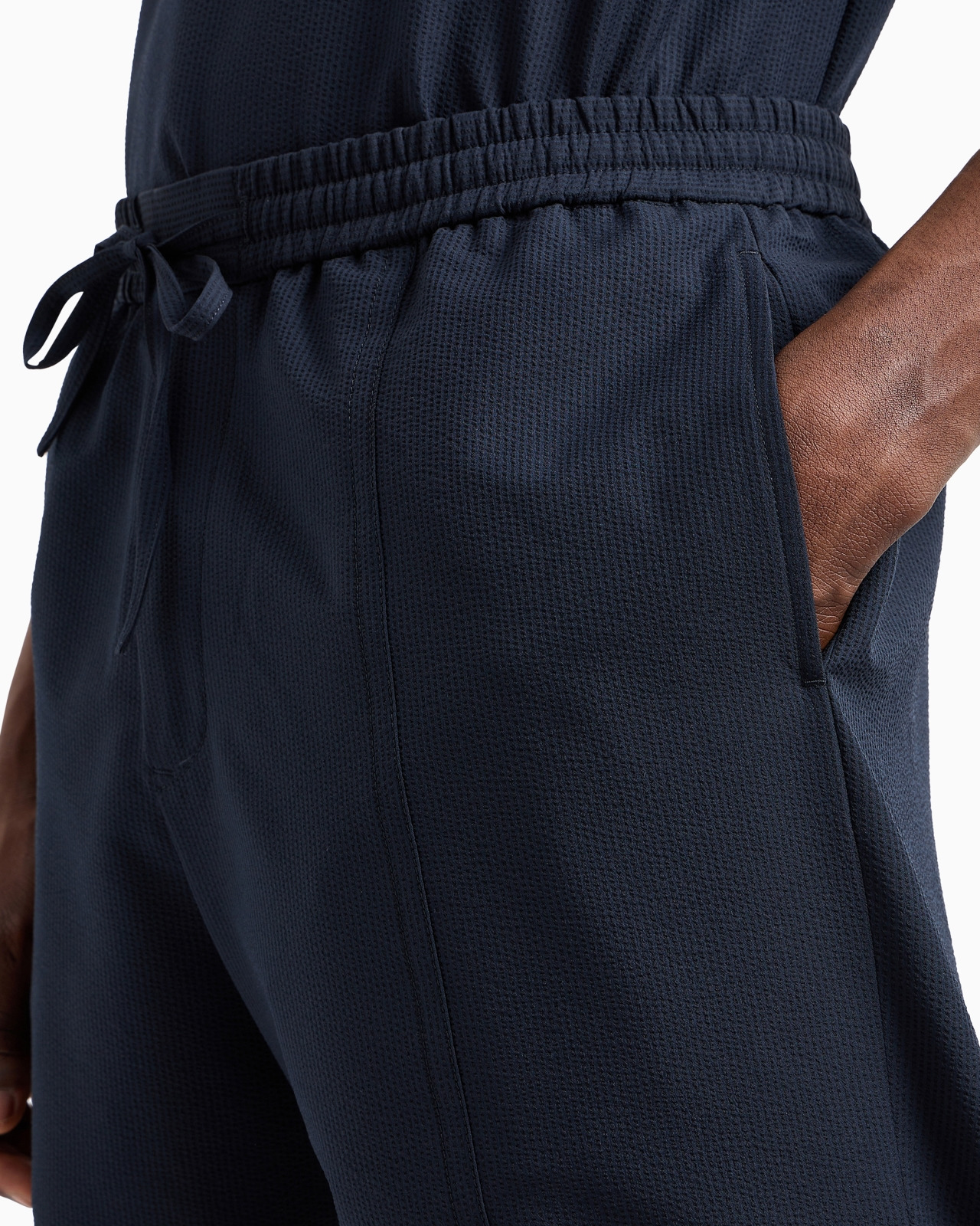 Ultra-light technical seersucker Bermuda shorts with drawstring - 5