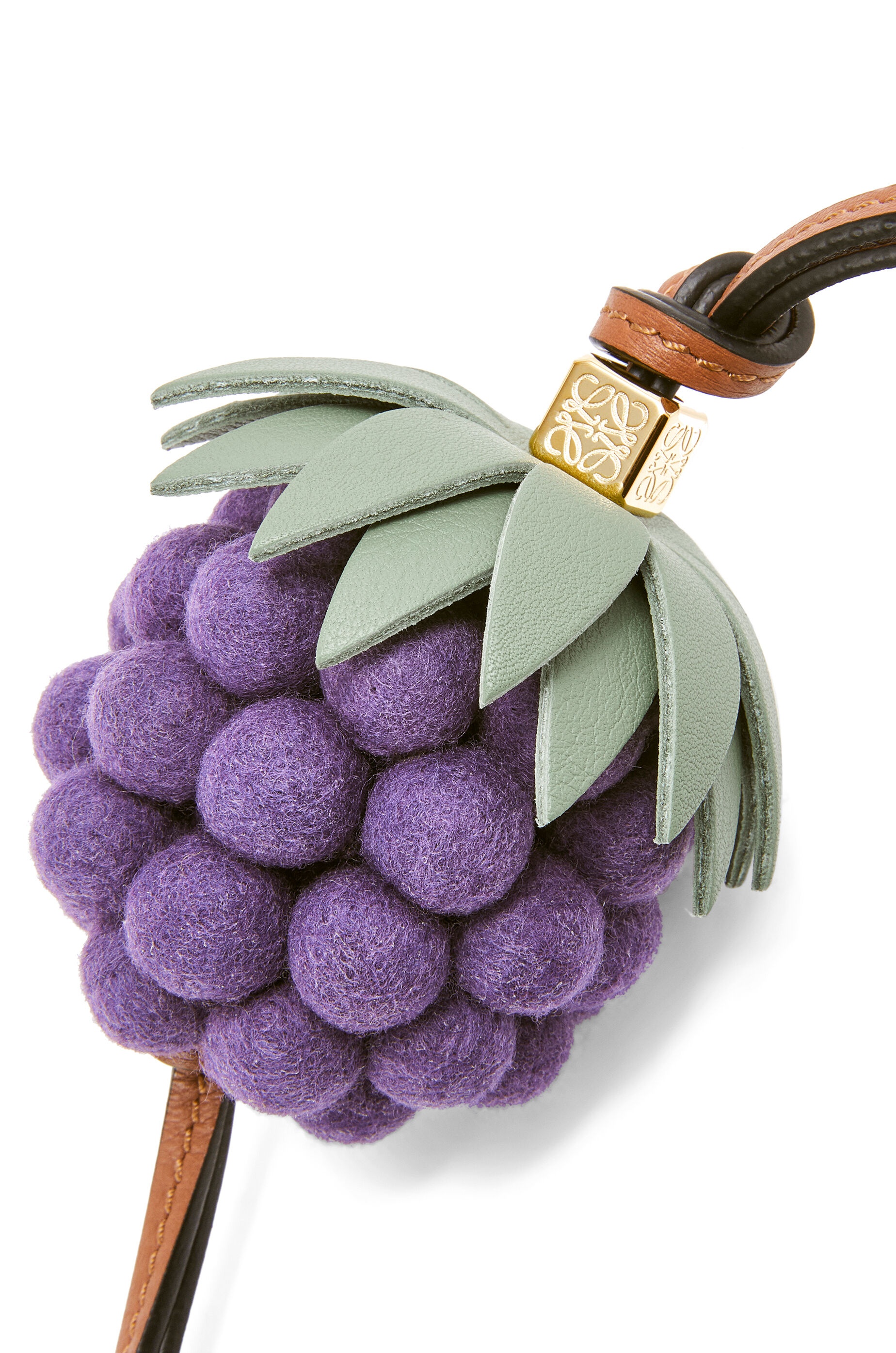 Grape charm in felt and calfskin - 2