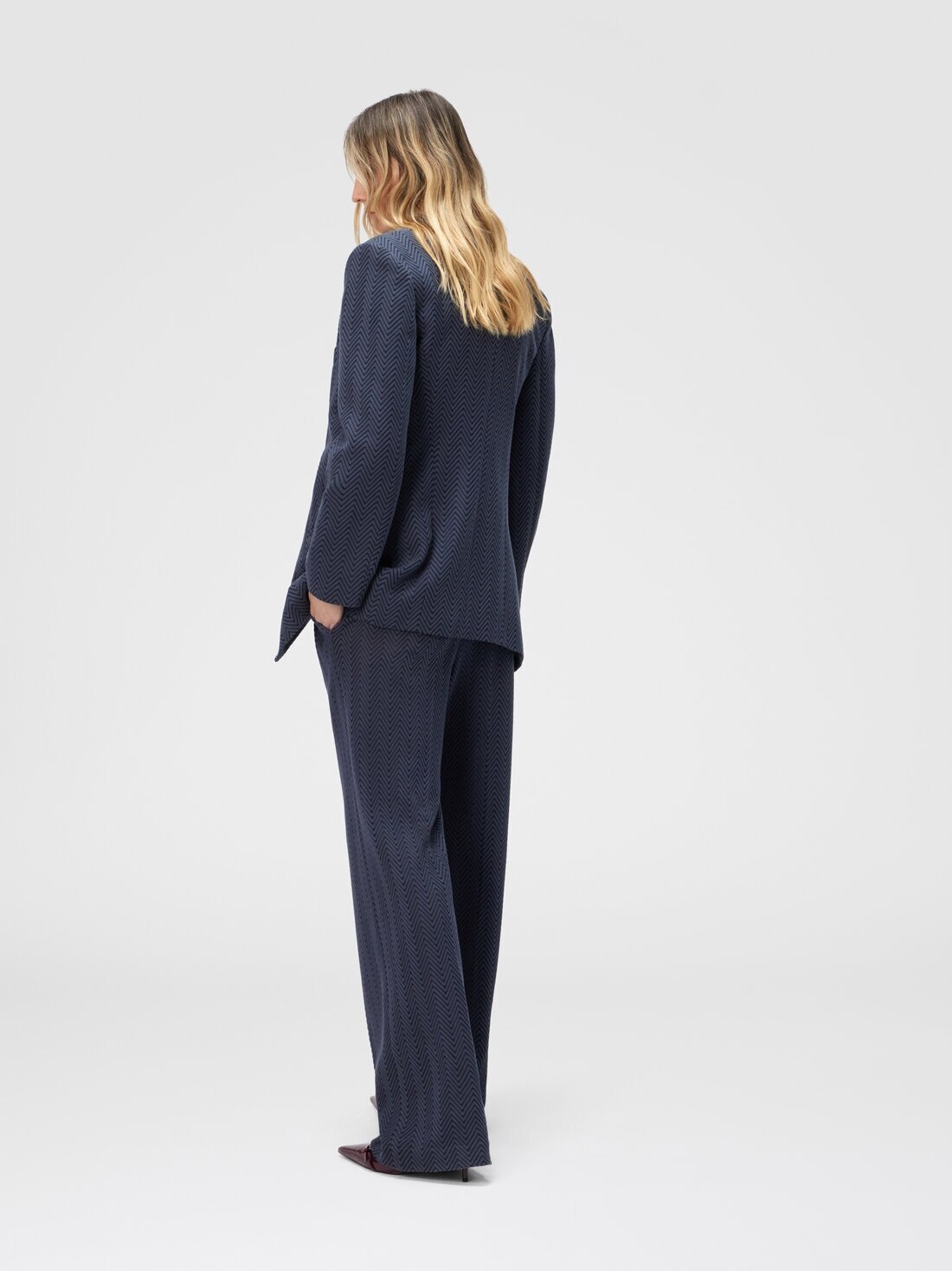 Single-Breasted Blazer with Zigzag Pattern - 3