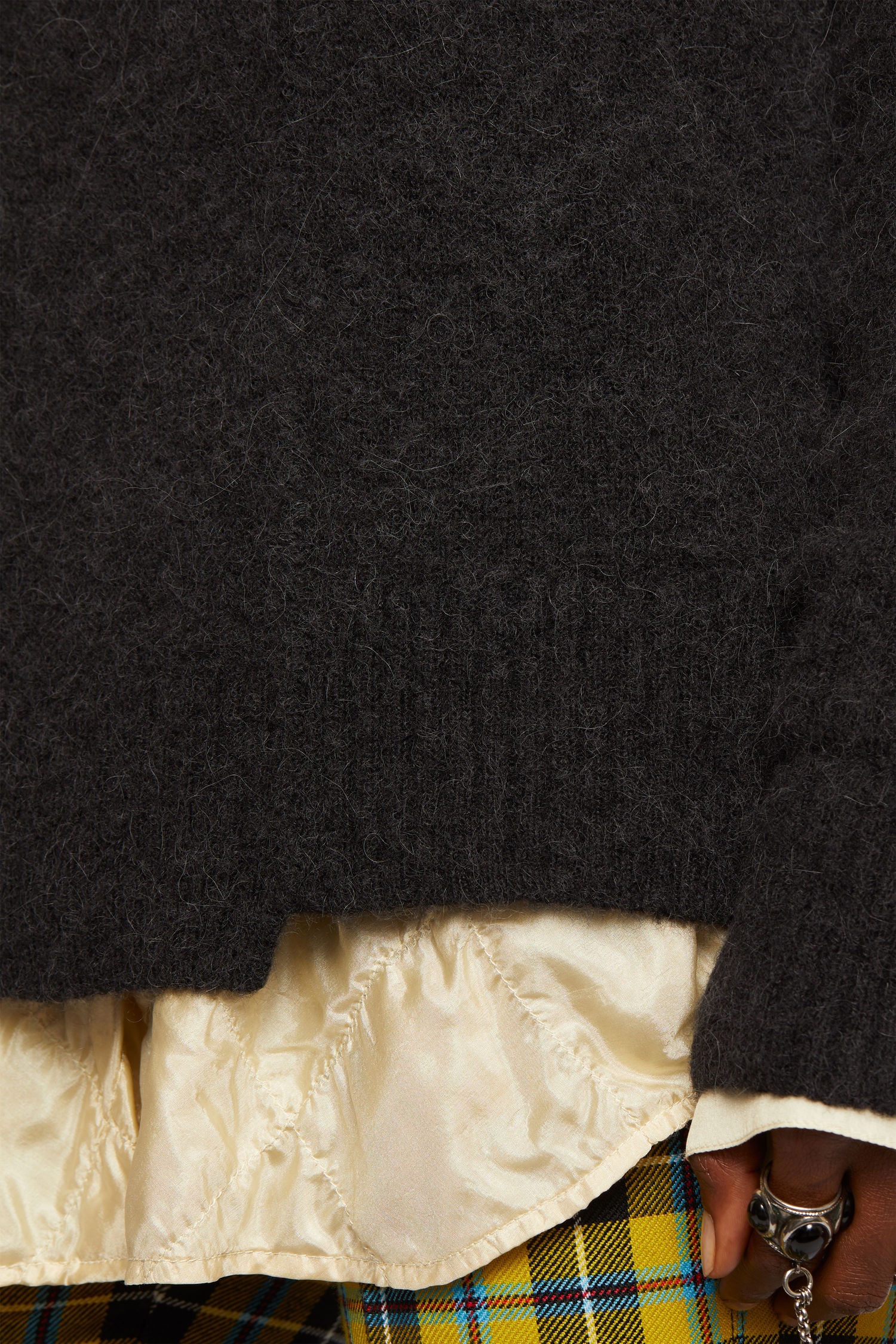 Asymmetric-hem sweater black - 4