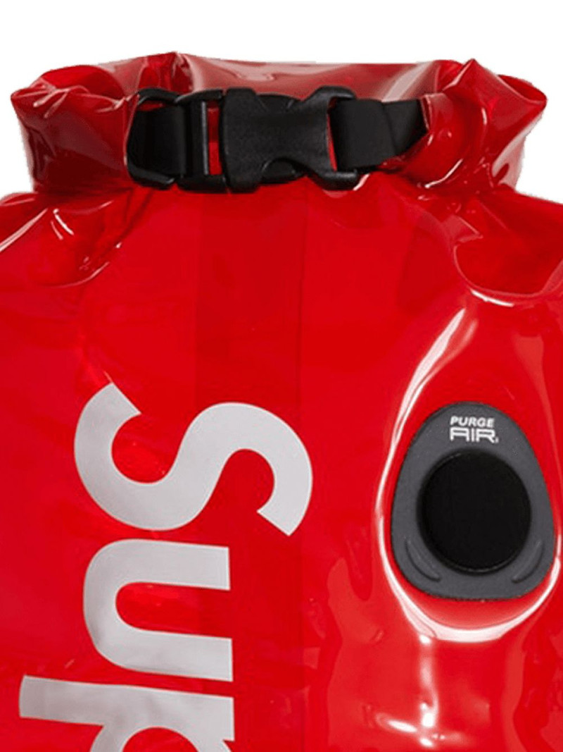 Supreme x SealLine Discovery dry bag 20L outlook