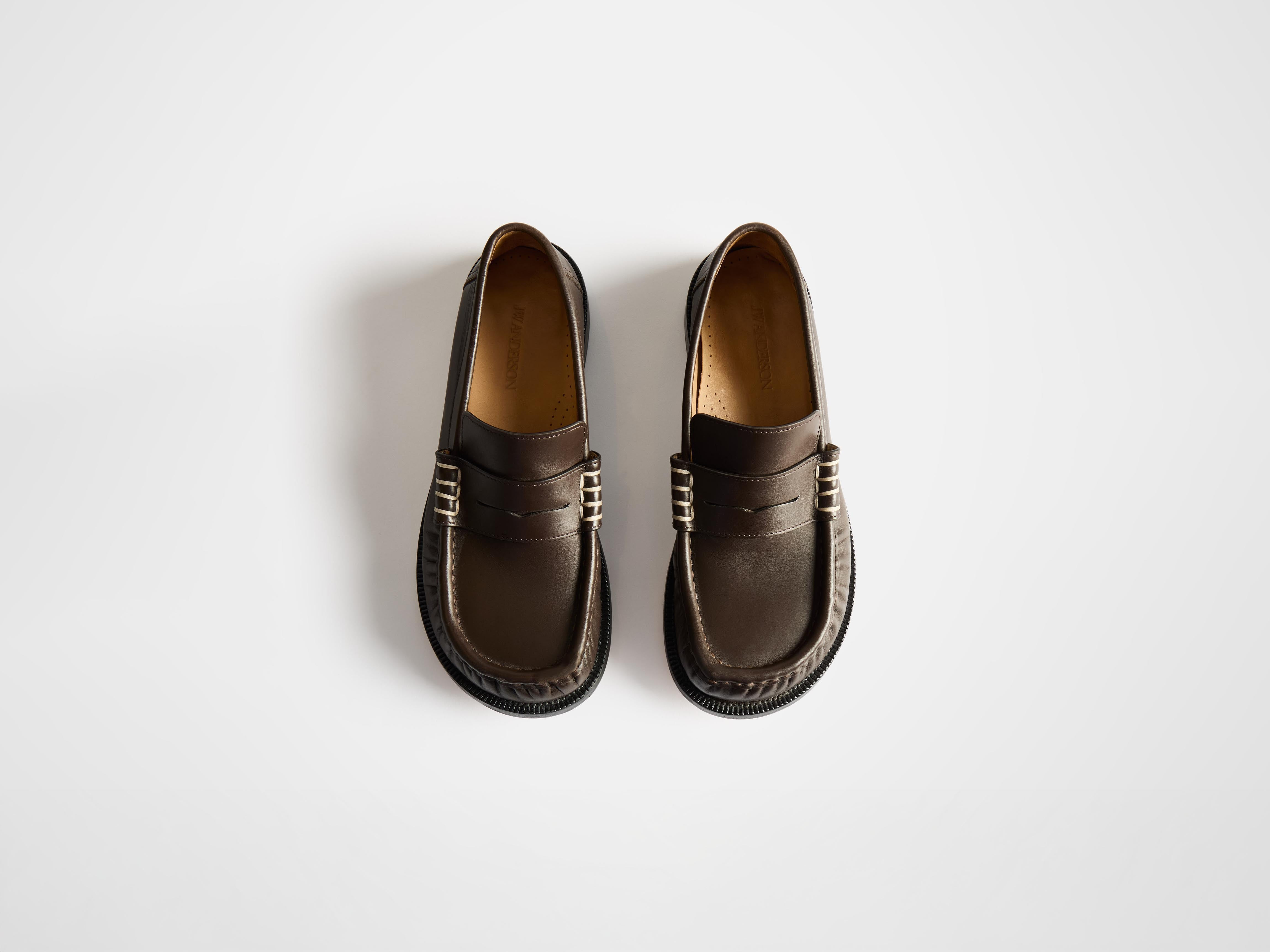 MENS LOAFER MOCCASINS IN CHOCOLATE BROWN - 5