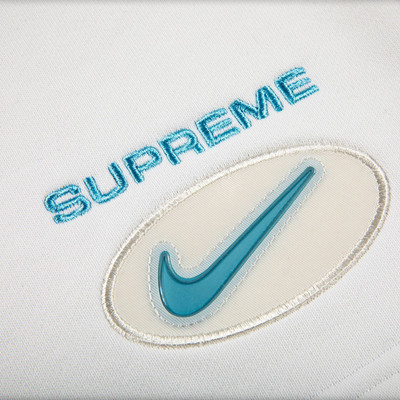 Supreme Supreme x Nike Jewel Sweatshort 'White' outlook