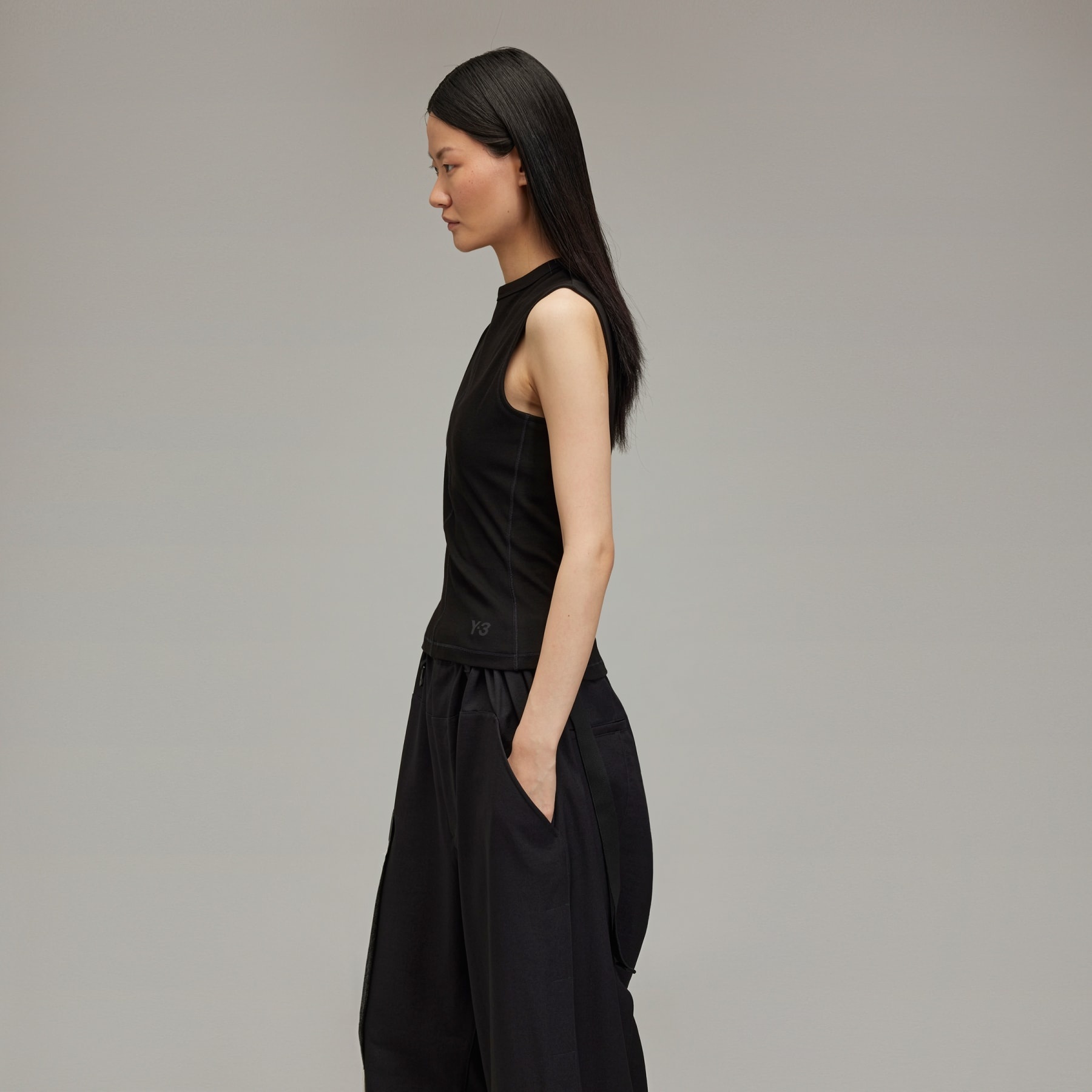 Y-3 W Fitted Tank Top - 4