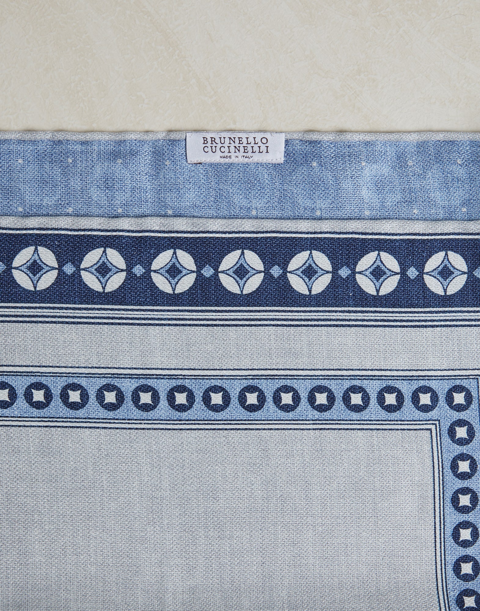 Silk double border pocket square - 2