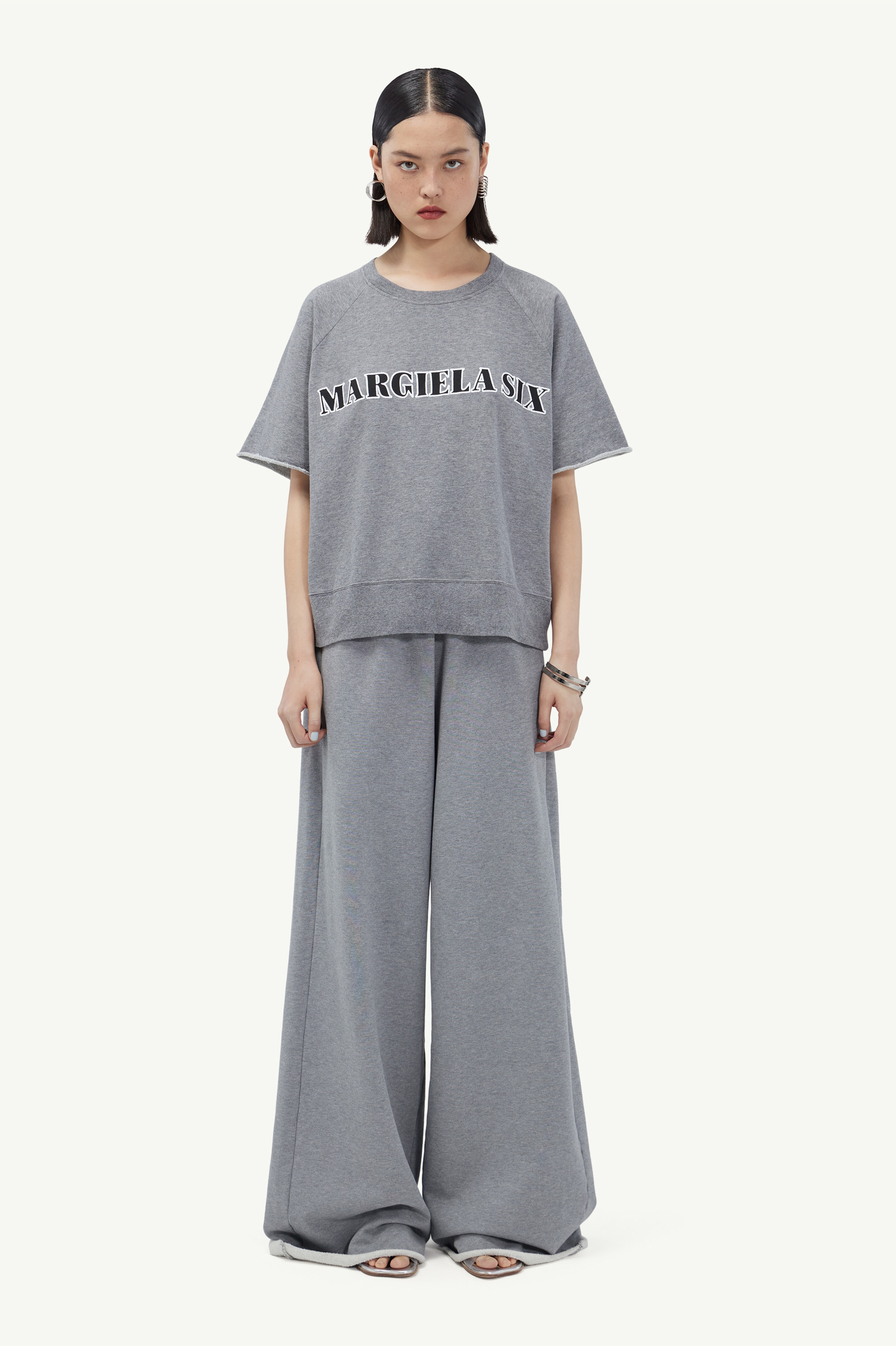 Short-sleeved sweatshirt - 6