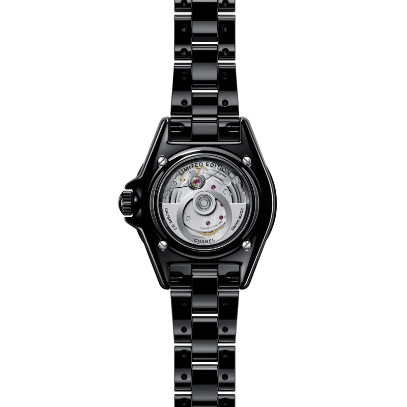 CHANEL J12 BLUSH WATCH CALIBER 12.2, 33MM outlook