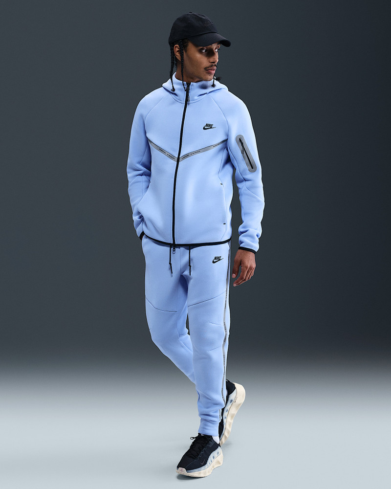Nike Tech Men's Fleece Joggers with Reflective Accents 1