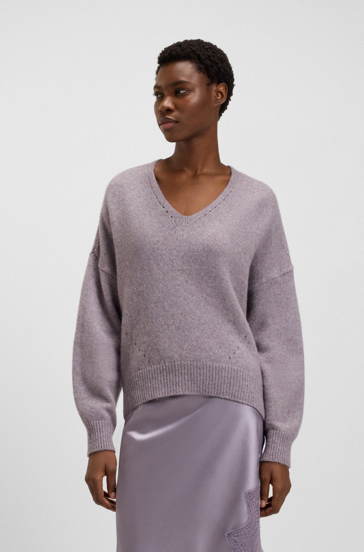V-NECK SWEATER IN ITALIAN YARN - 2