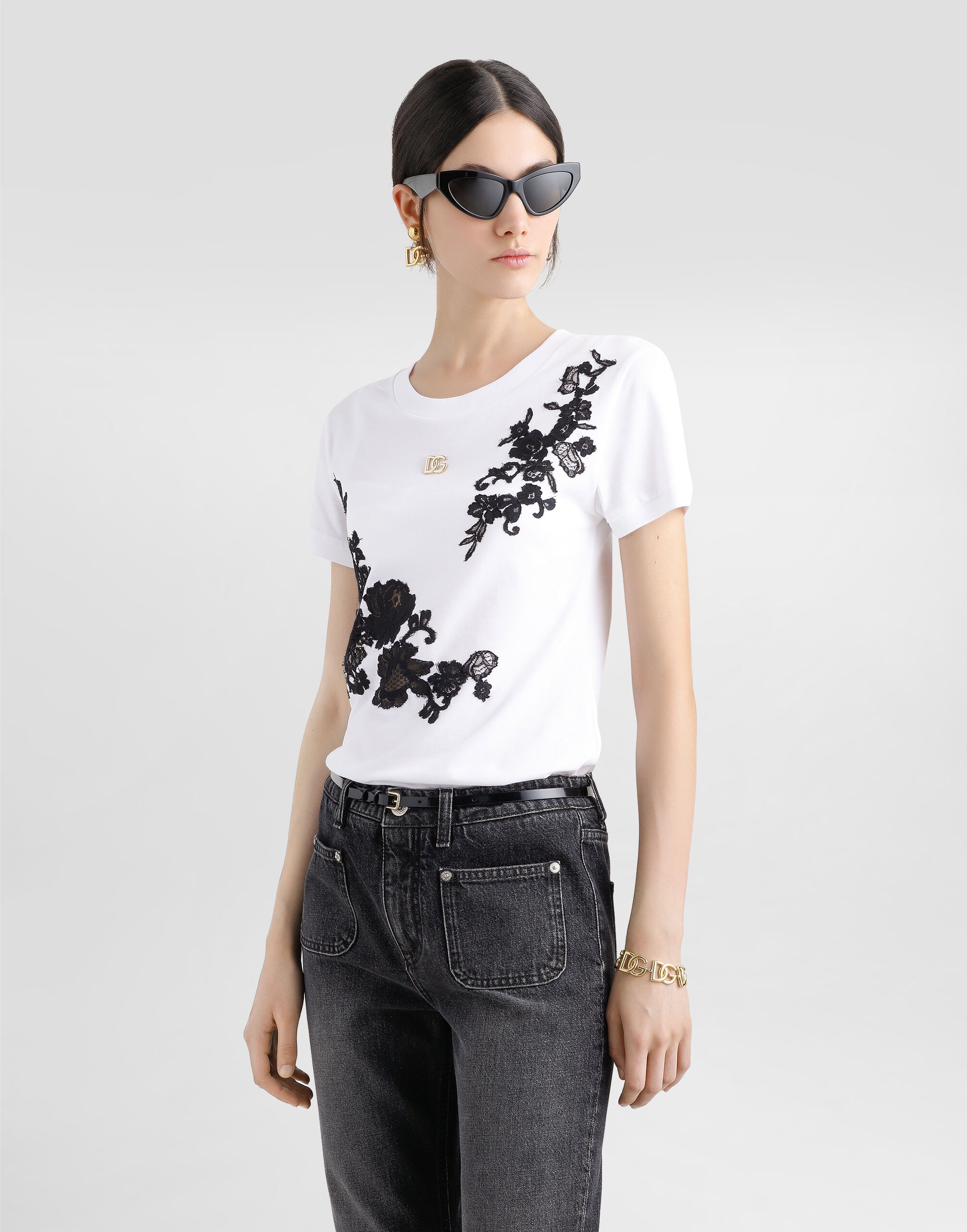 Jersey T-shirt with DG logo pin and lace details - 4