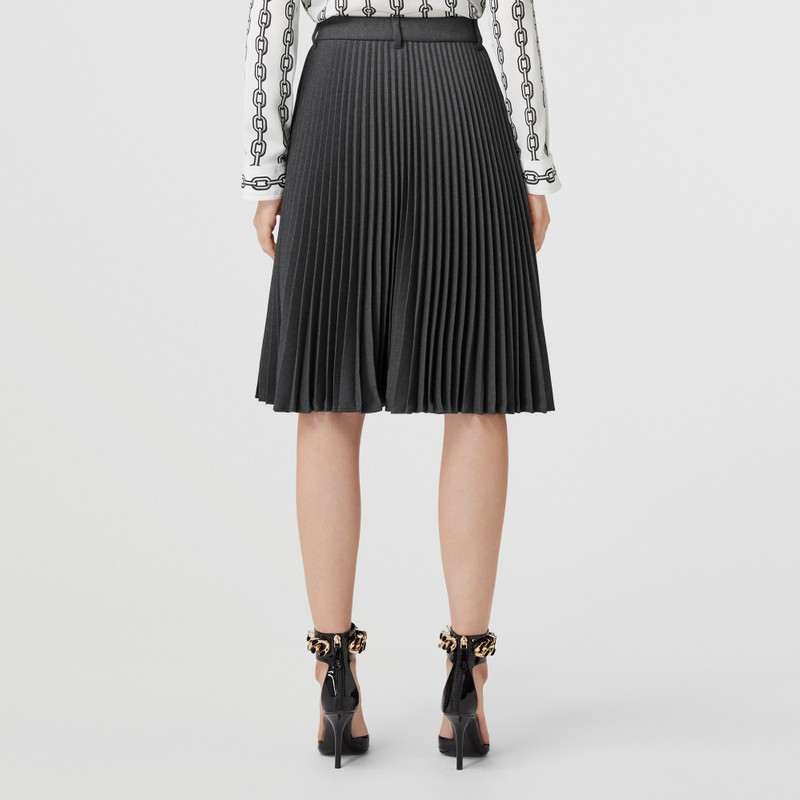 Pleated Panel Wool Blend Shorts 3