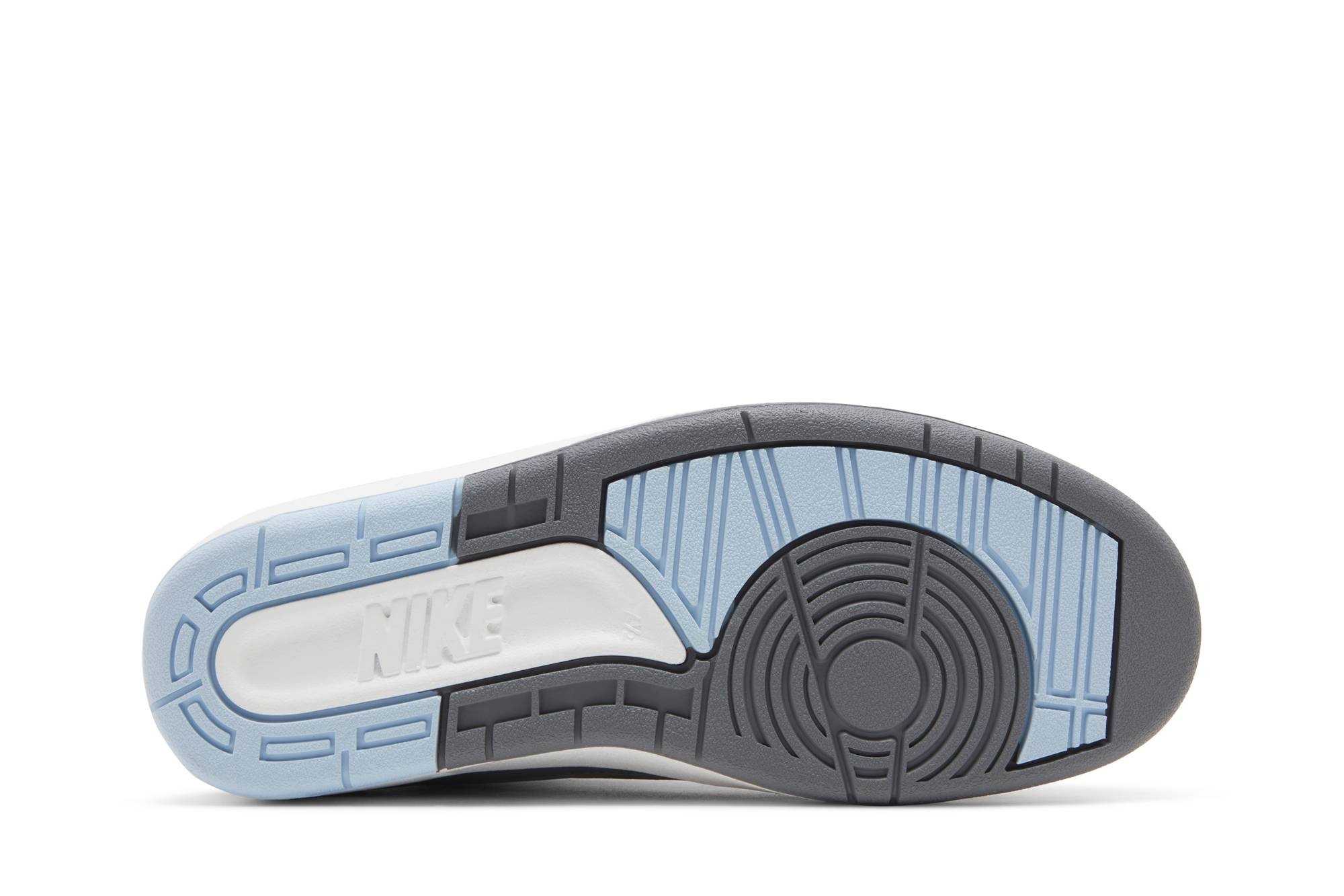 Wmns Air Jordan 2 Retro 'Cool Grey' - 4