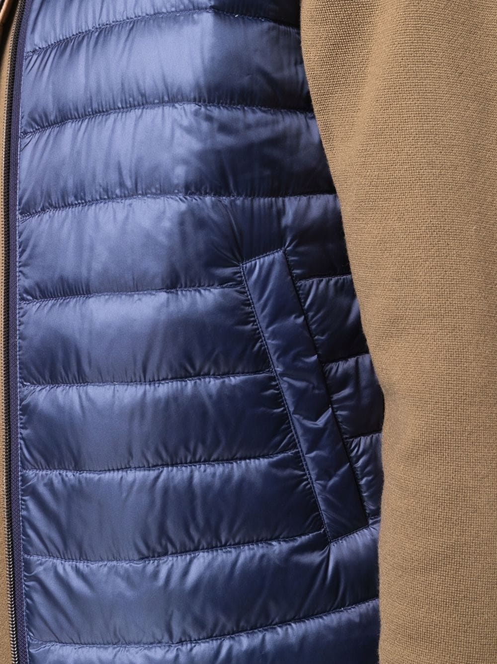 reversible quilted gilet - 5