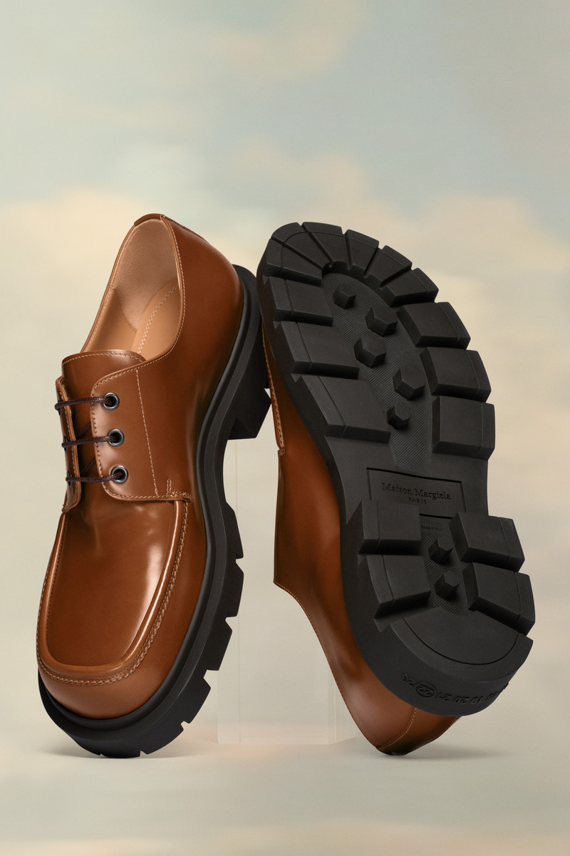 Maison Margiela Square Toe  Derby outlook
