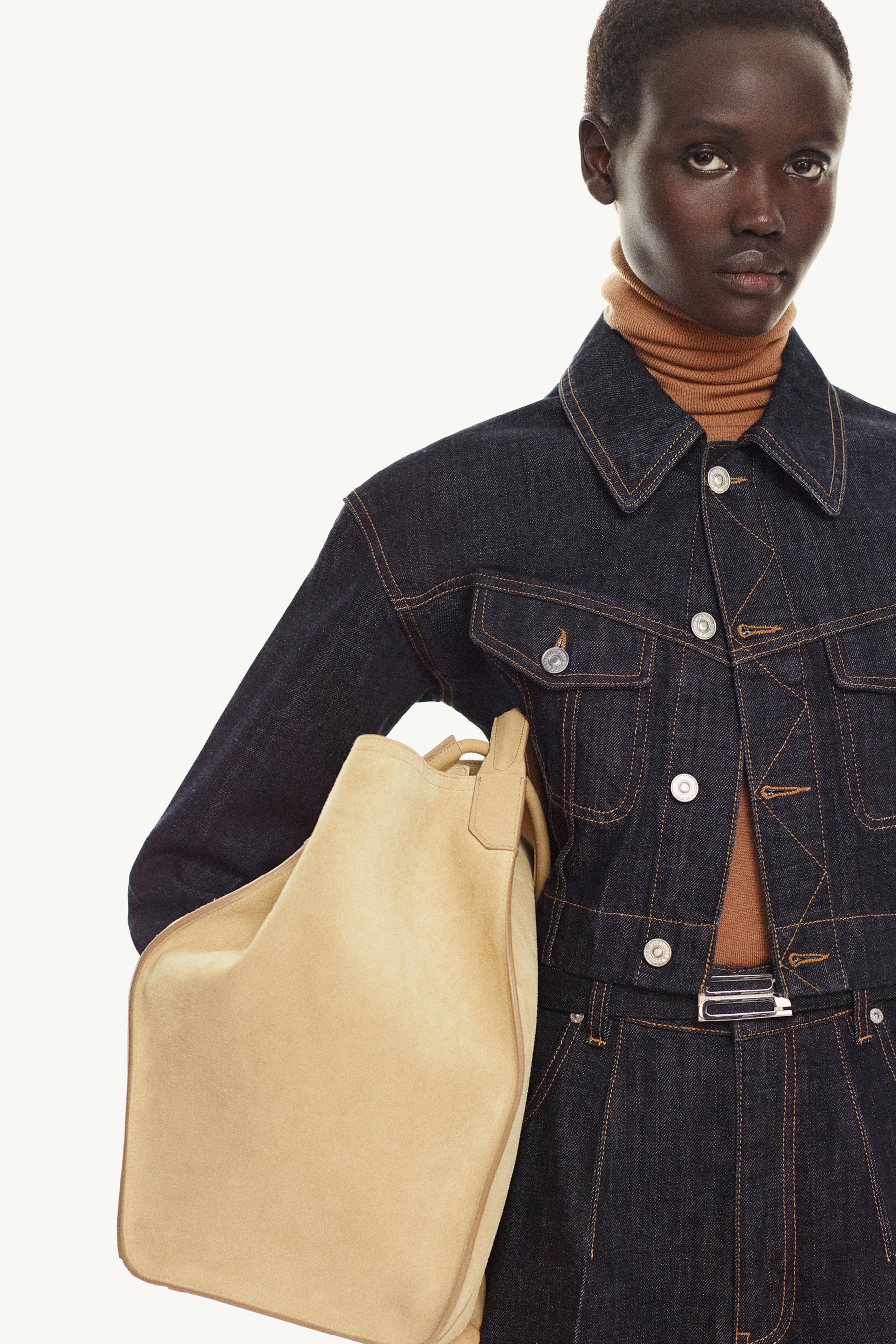 Cropped Denim Jacket In Indigo Rinse - 3