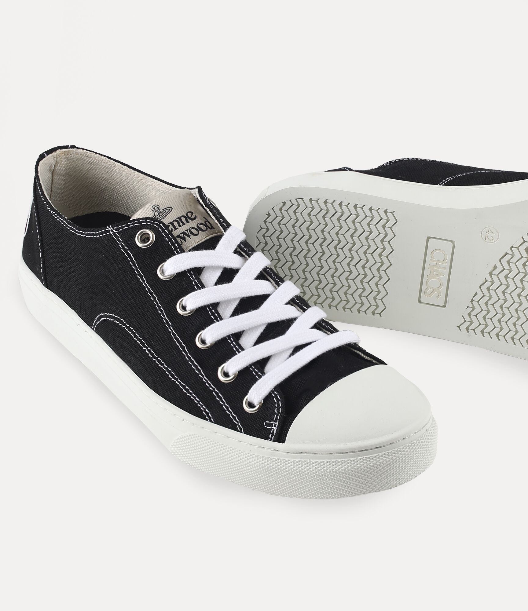 MEN'S LOW TOP PLIMSOLL - 5