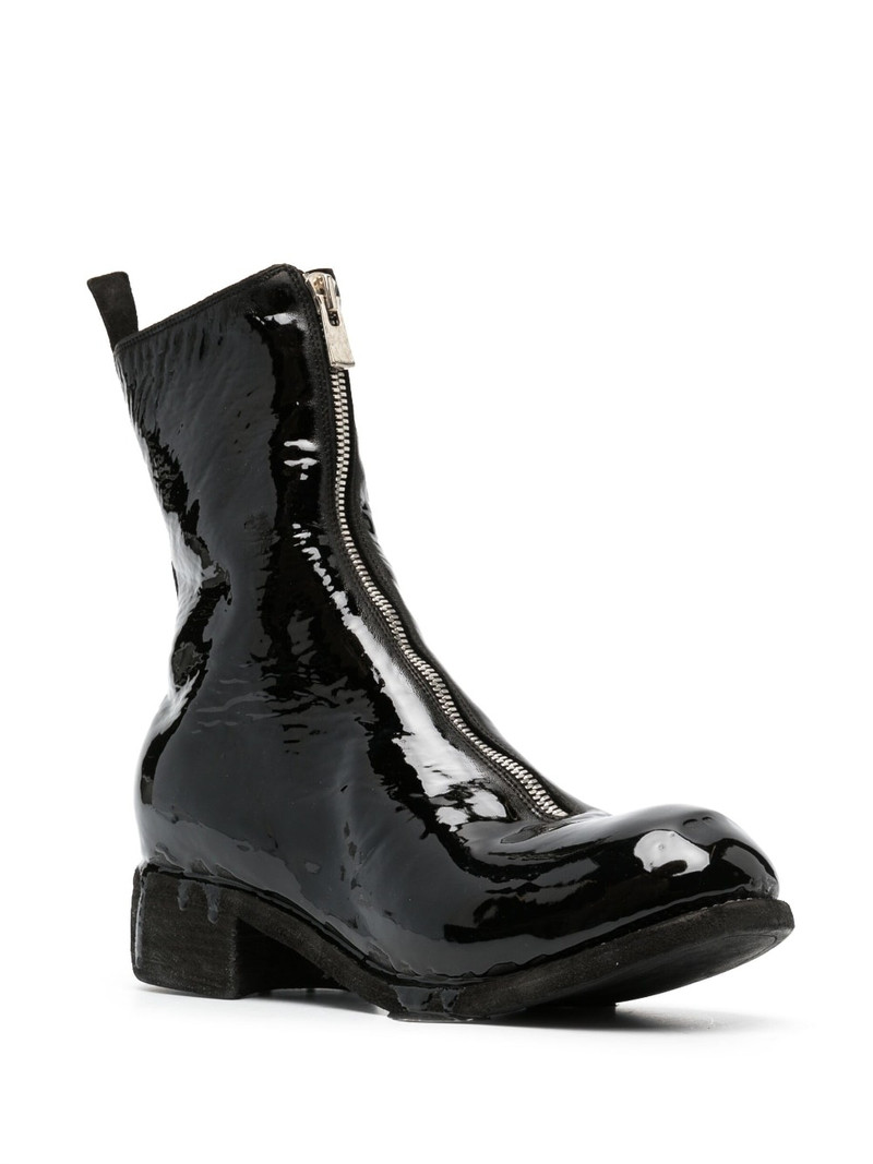 Guidi round-toe leather boots outlook