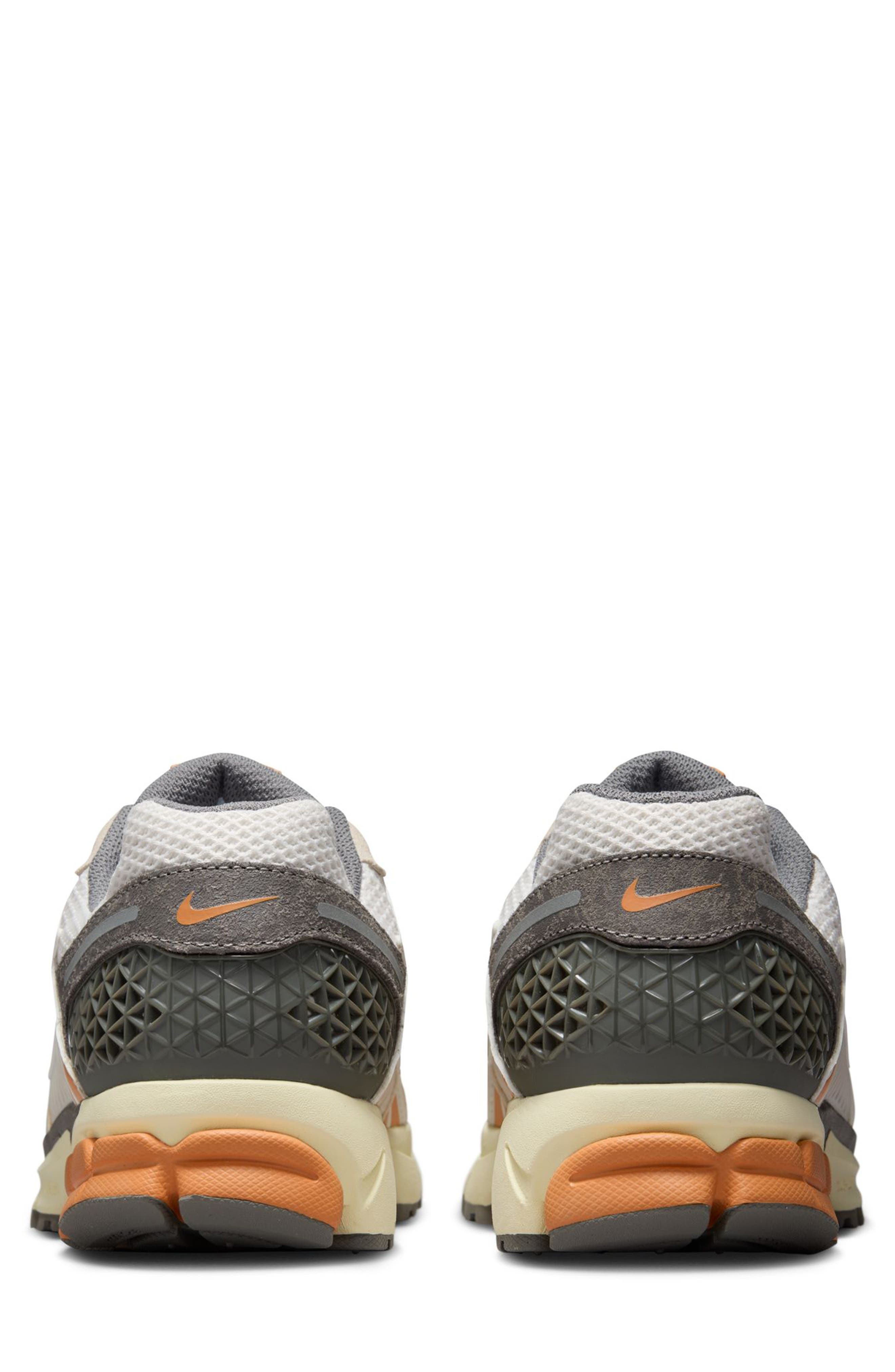 Nike Zoom Vomero 5 Sneaker in Phantom/Flat Pewter at Nordstrom - 5