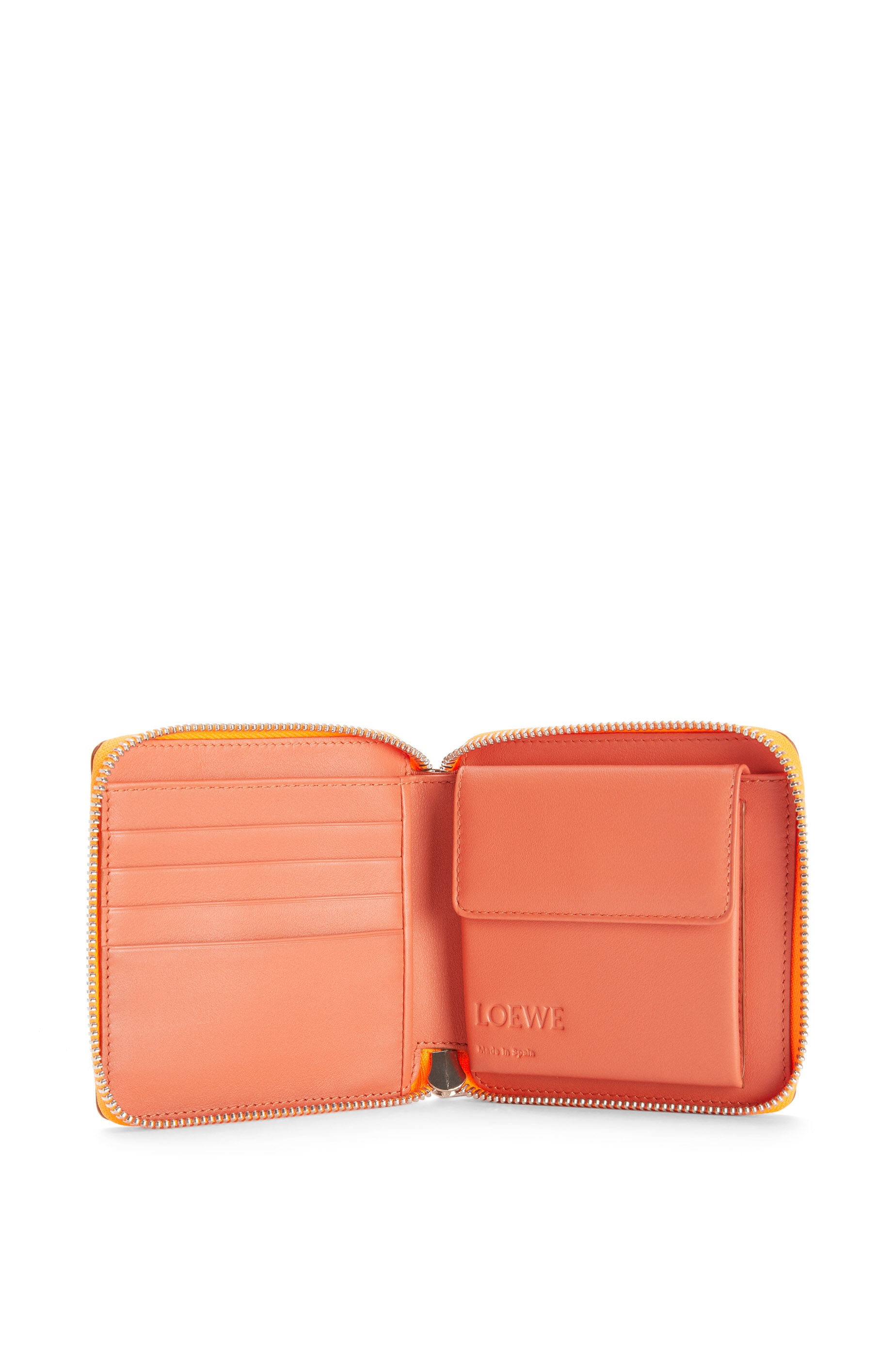 Puzzle square zip wallet in classic calfskin - 2