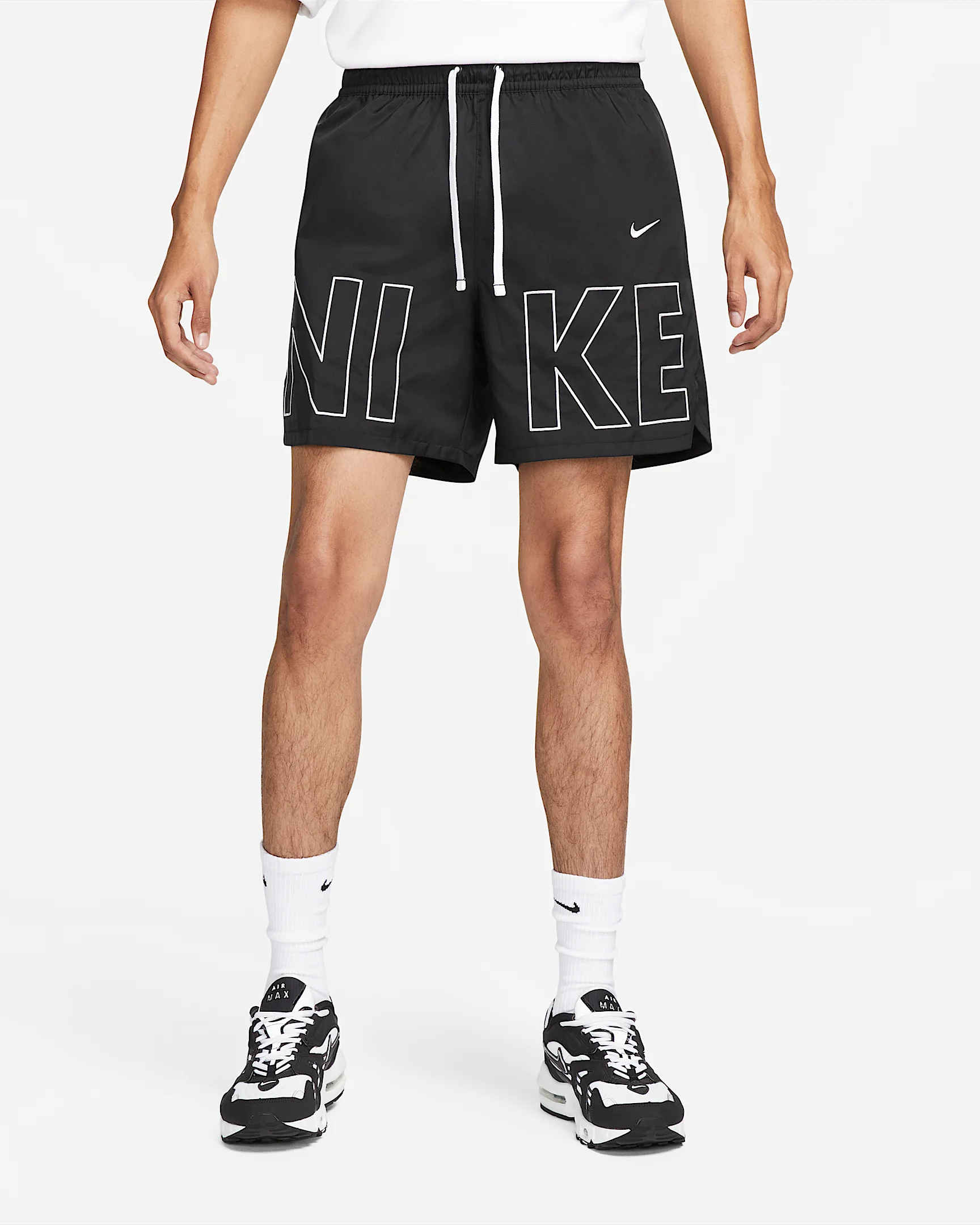 Nike Sportswear Men's Woven Flow Shorts - 1