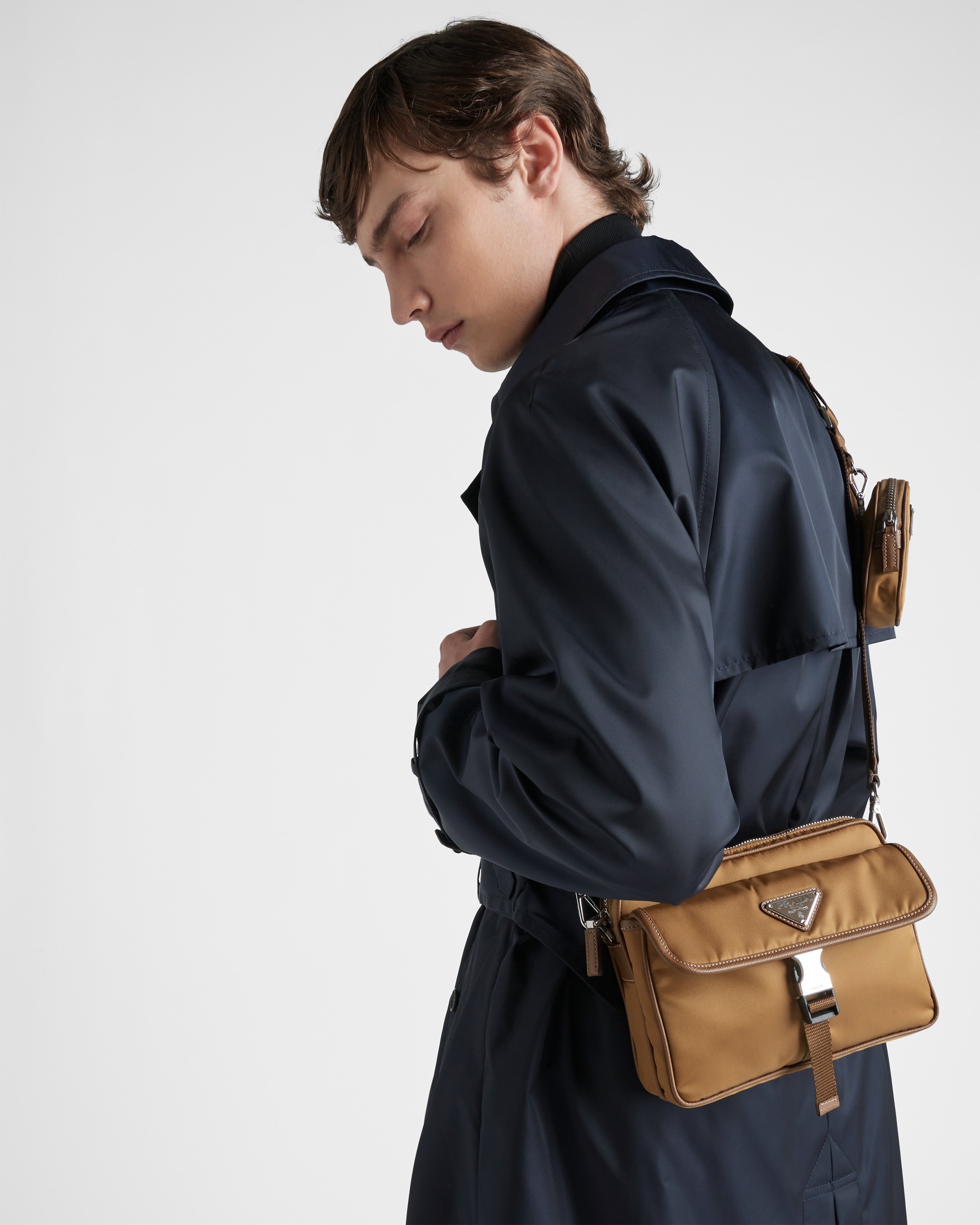 Re-Nylon and Saffiano leather shoulder bag - 2
