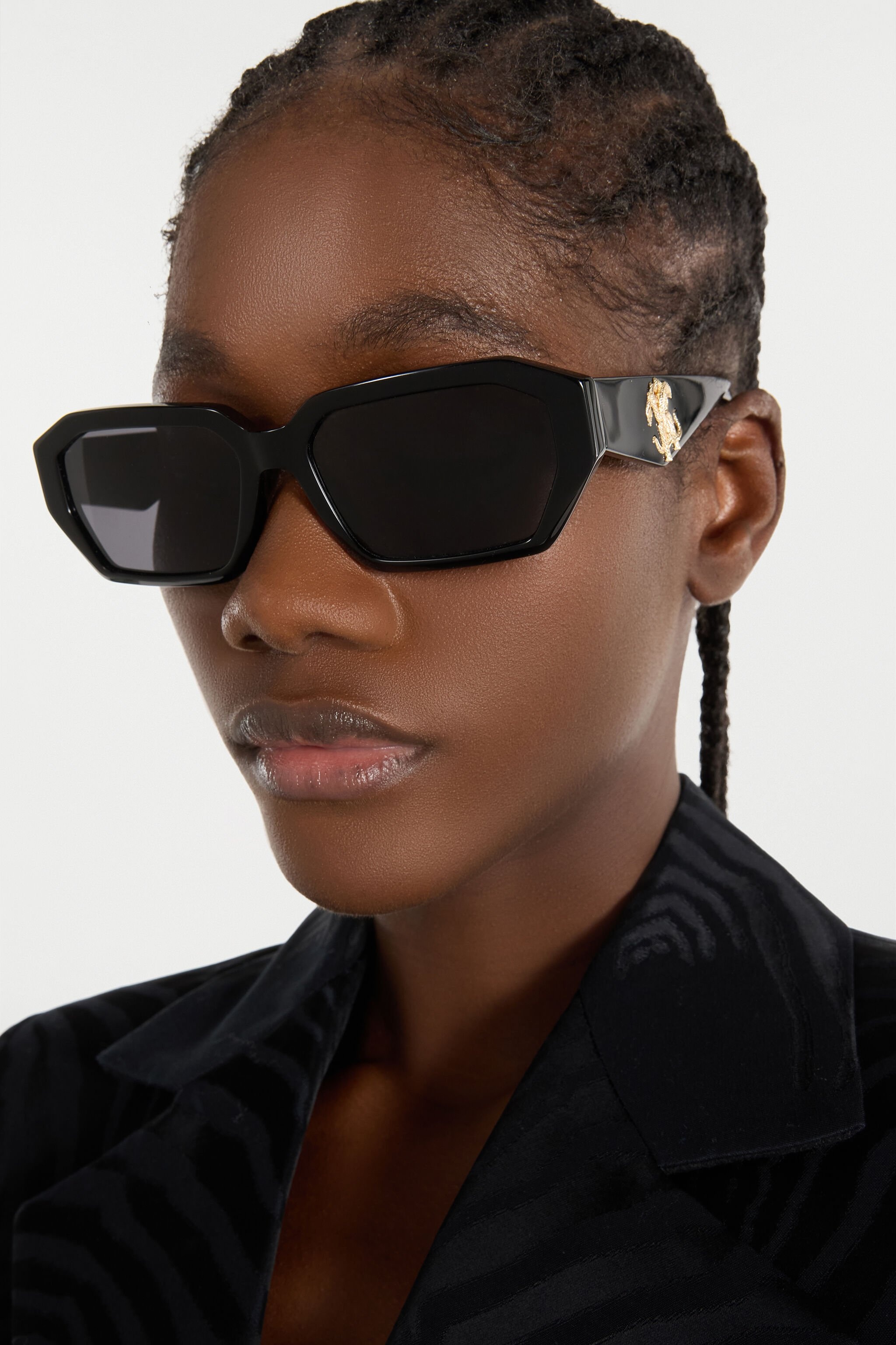 Sunglasses with rectangular front shape - 2