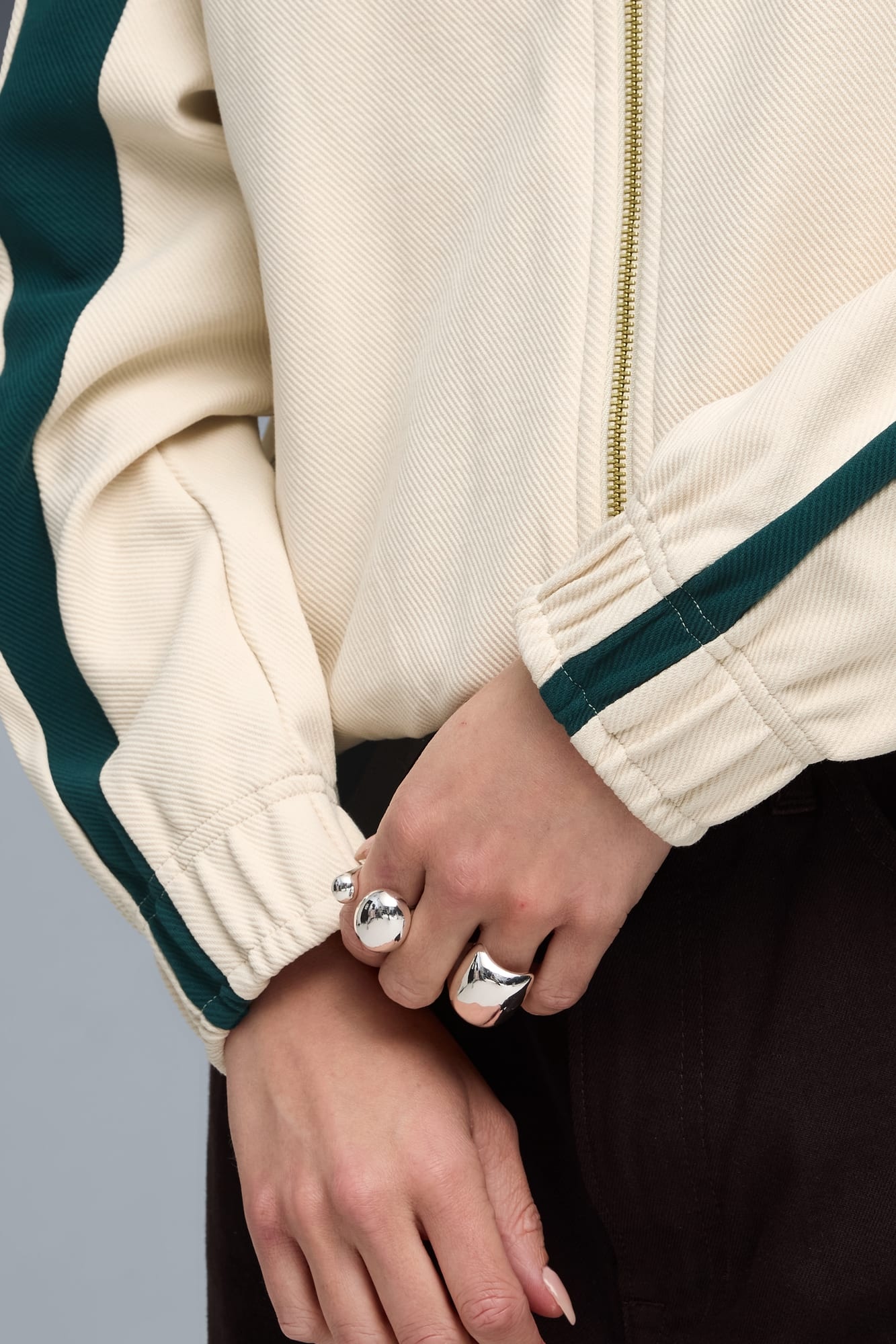 T7 Relaxed Track Jacket Women - 4