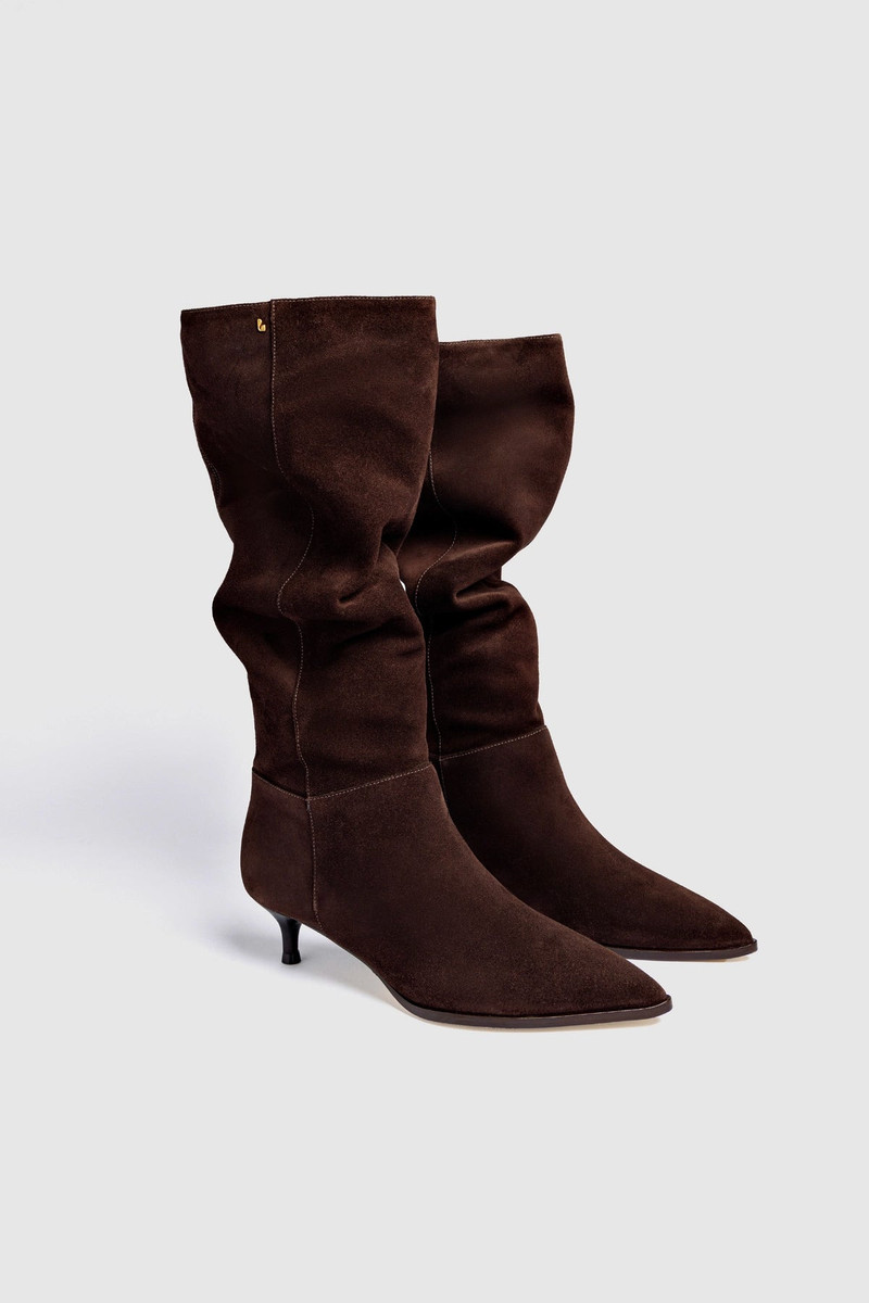 Larroudé Kate Kitten Boot In Brown Suede outlook