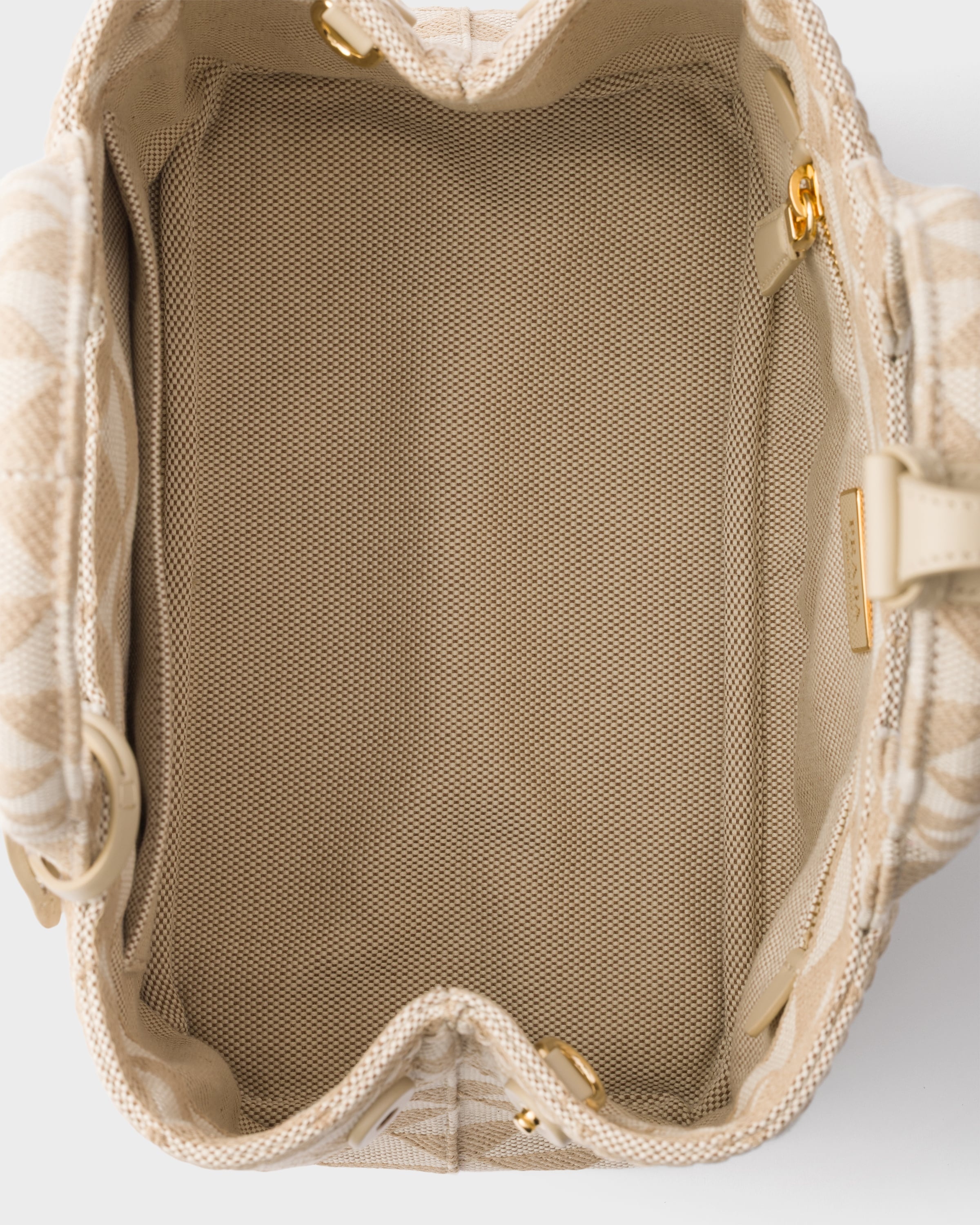Small embroidered fabric handbag - 4