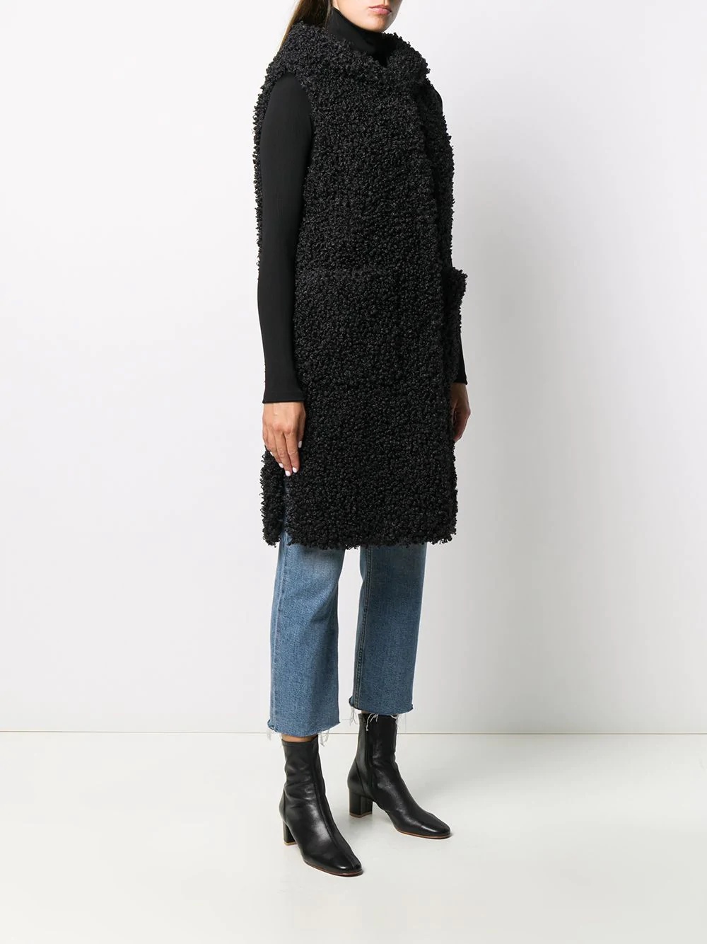 faux shearling sleeveless jacket - 3