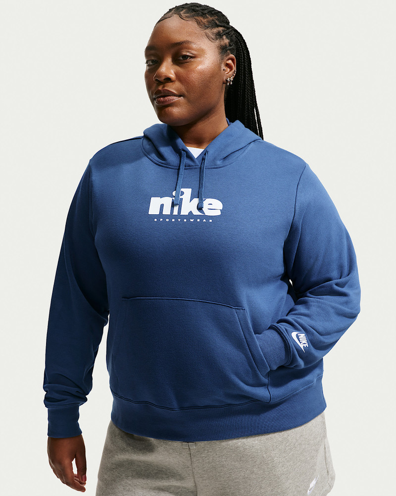 Nike Sportswear Club Fleece Women's Graphic Pullover Hoodie (Plus Size) 1
